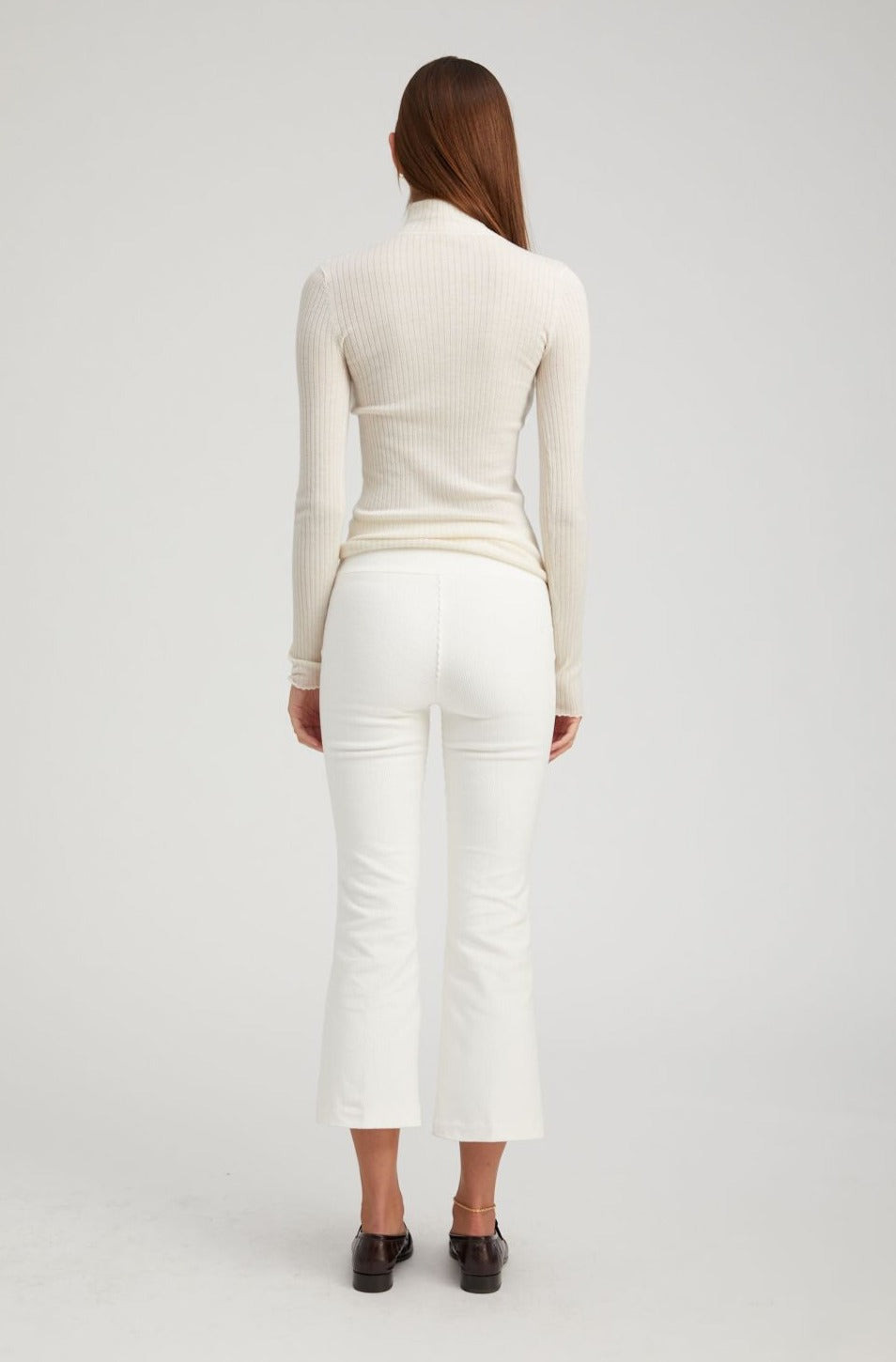 WHITE CORDUROY CROP FLARE PANTS - 4