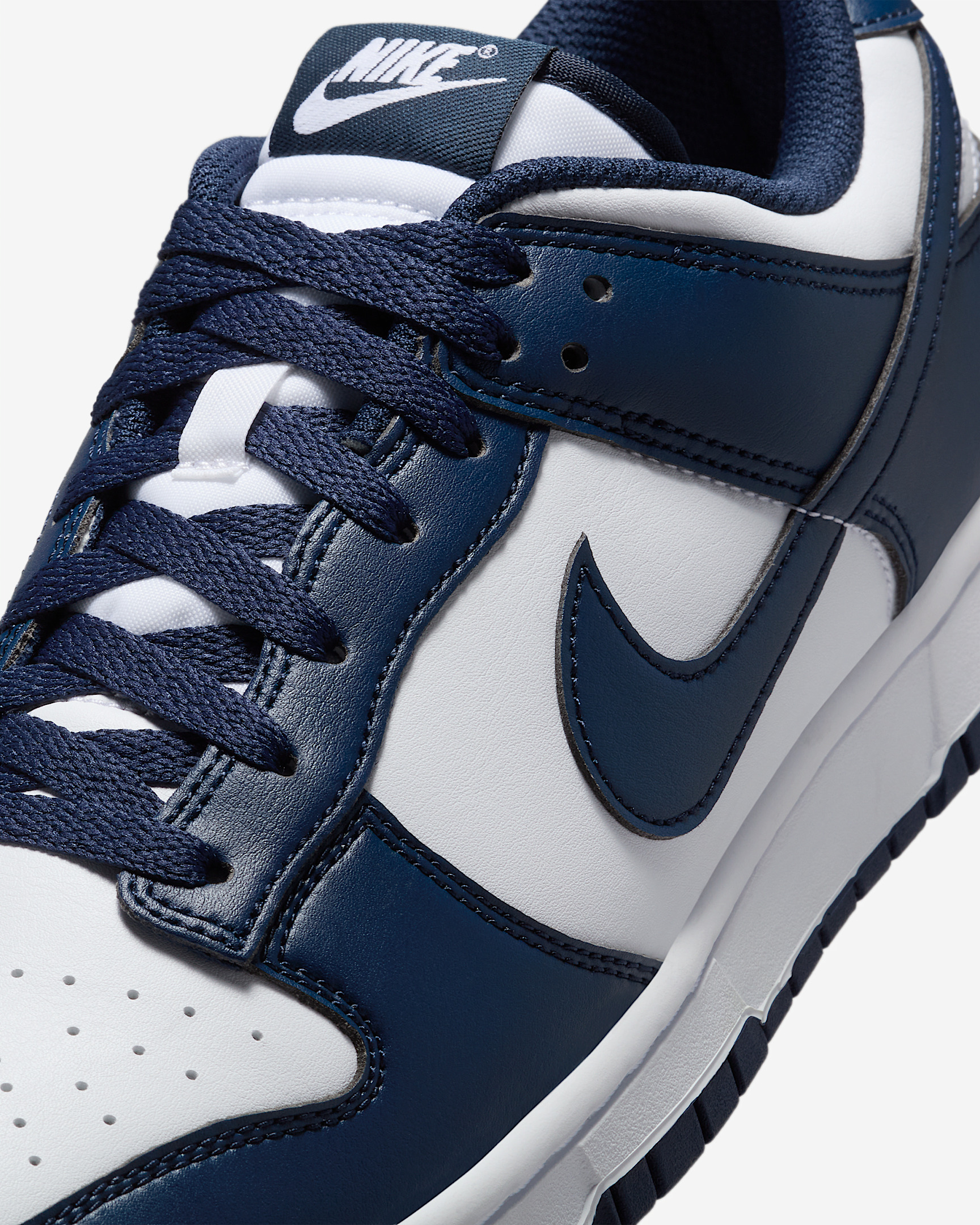 Nike Dunk Low Retro Men's Shoes - 7