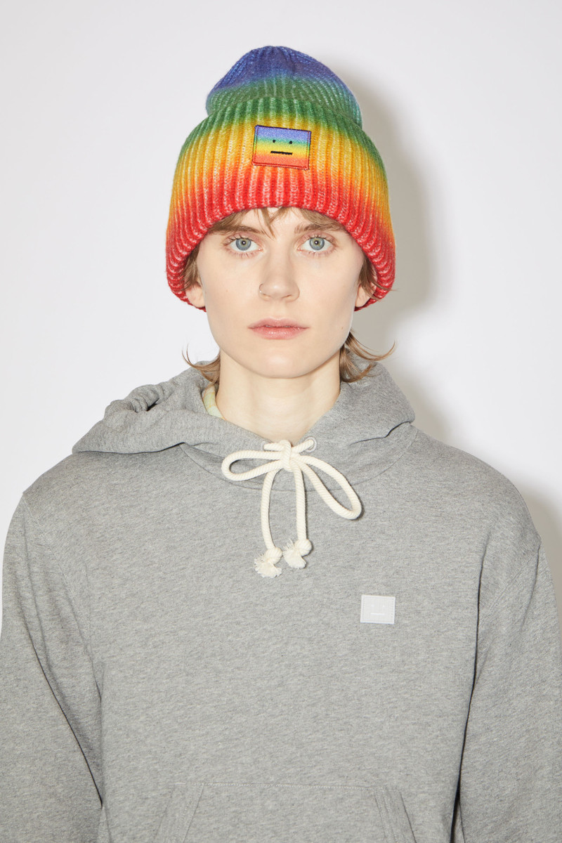 Acne Studios Rainbow knit beanie hat - Coral red/green outlook
