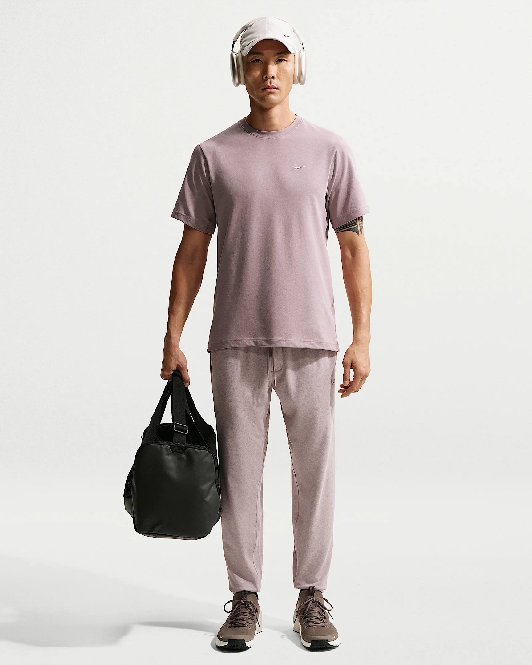Nike Primary NanoKnit Men's Dri-FIT UV Protection Performance Joggers - 1