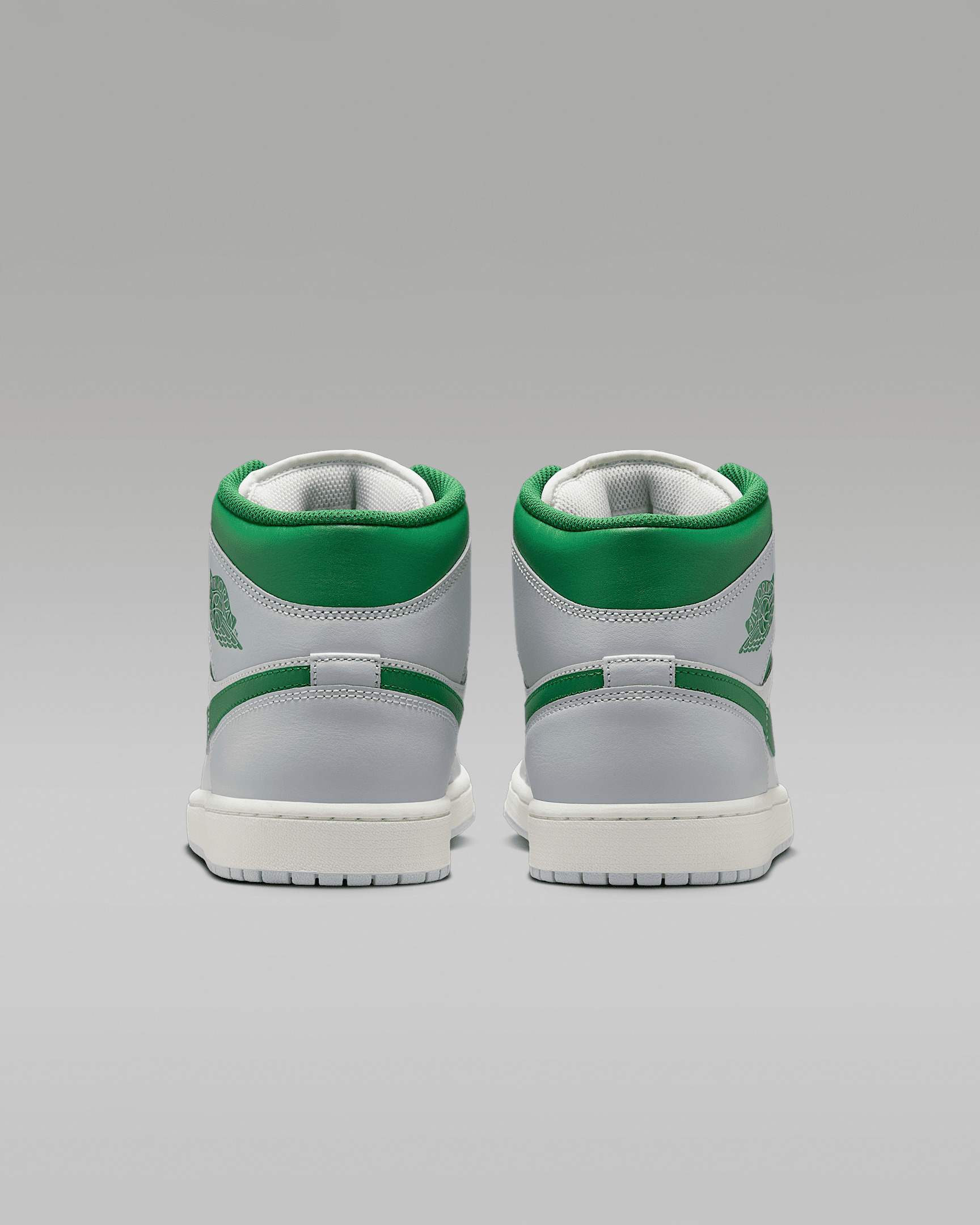 Air Jordan 1 Mid Men's Shoes - 6