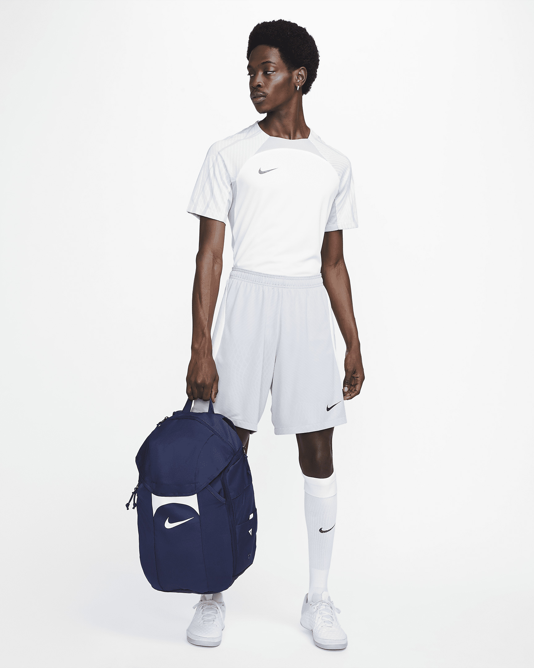 Nike Academy Team Backpack (30L) - 12