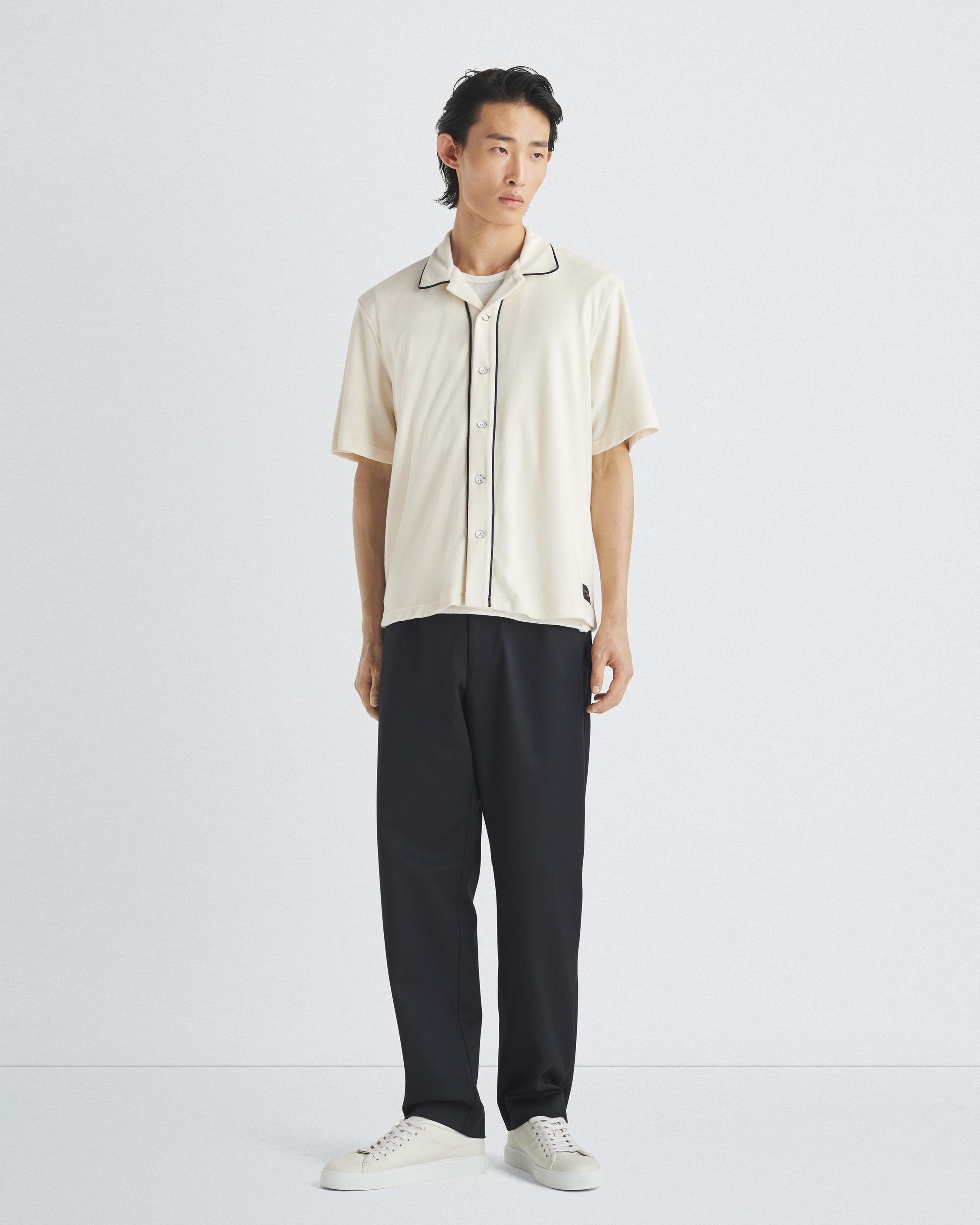 Avery Toweling Shirt
Classic Fit Button Down - 3