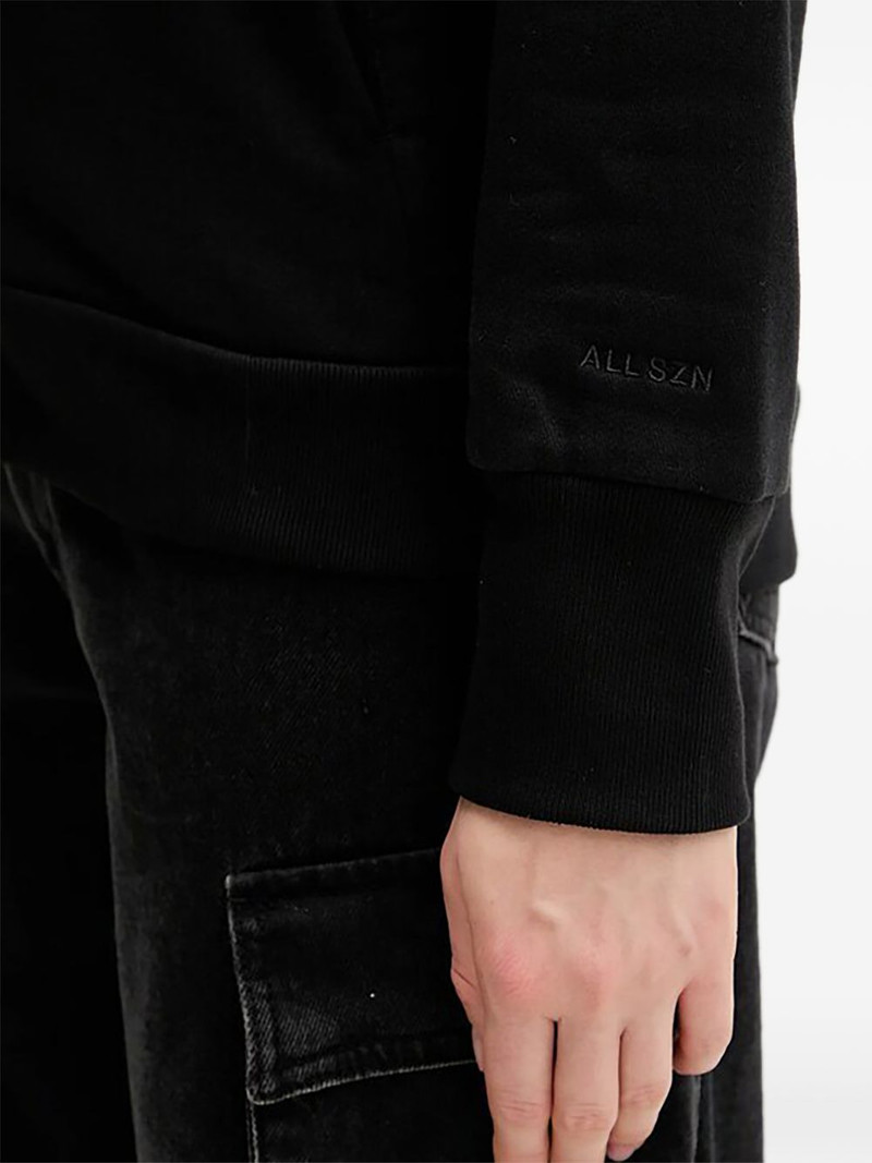 long-sleeve hoodie 5