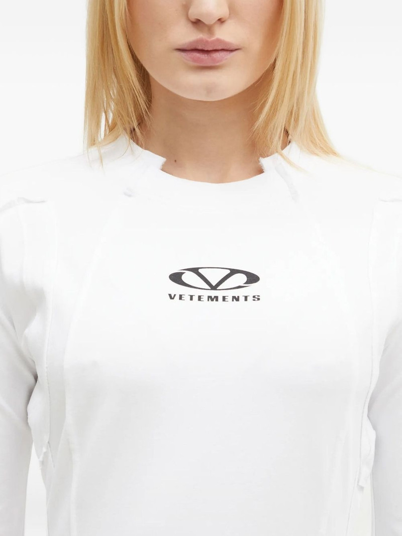 exposed-seam long-sleeve T-shirt 5
