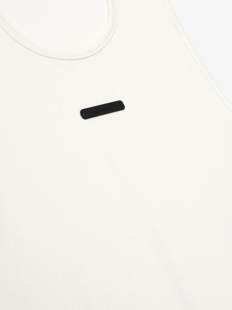 ESSENTIALS Rib Tank outlook