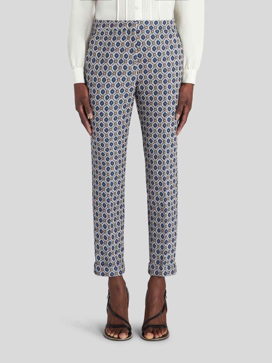 CIGARETTE TROUSERS WITH GEOMETRIC PATTERN - 2