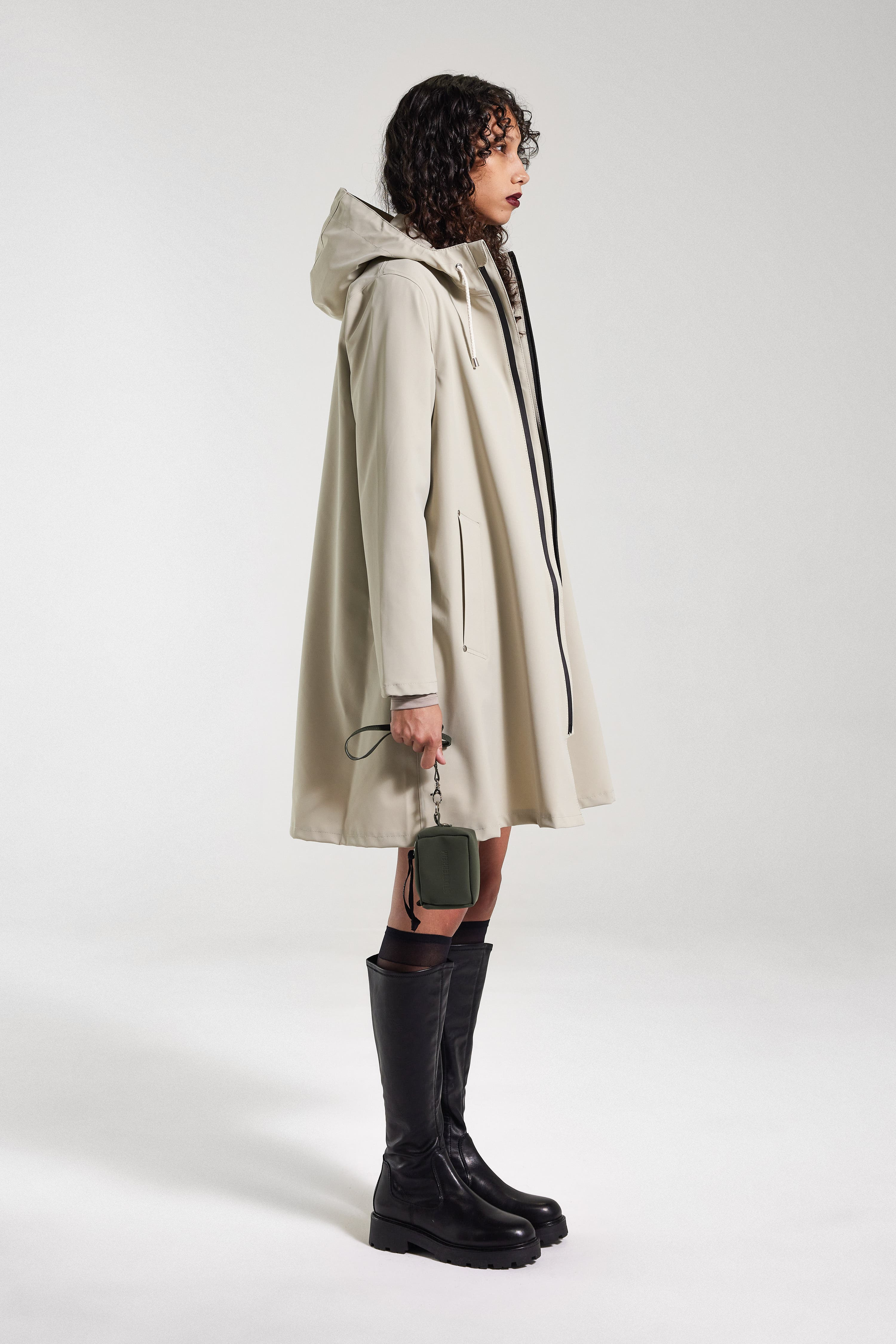 Stutterheim Mosebacke Lightweight Zip Matte Raincoat in Pelican at Nordstrom - 3