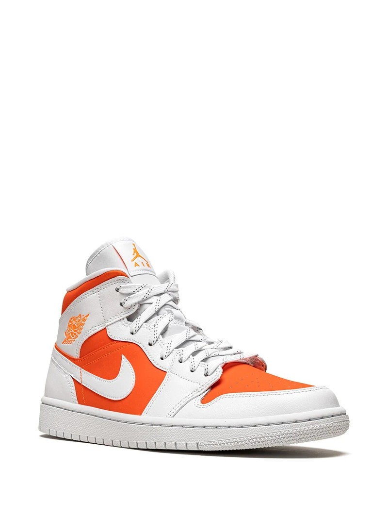 Jordan Air Jordan 1 Mid SE "Bright Citrus" sneakers outlook