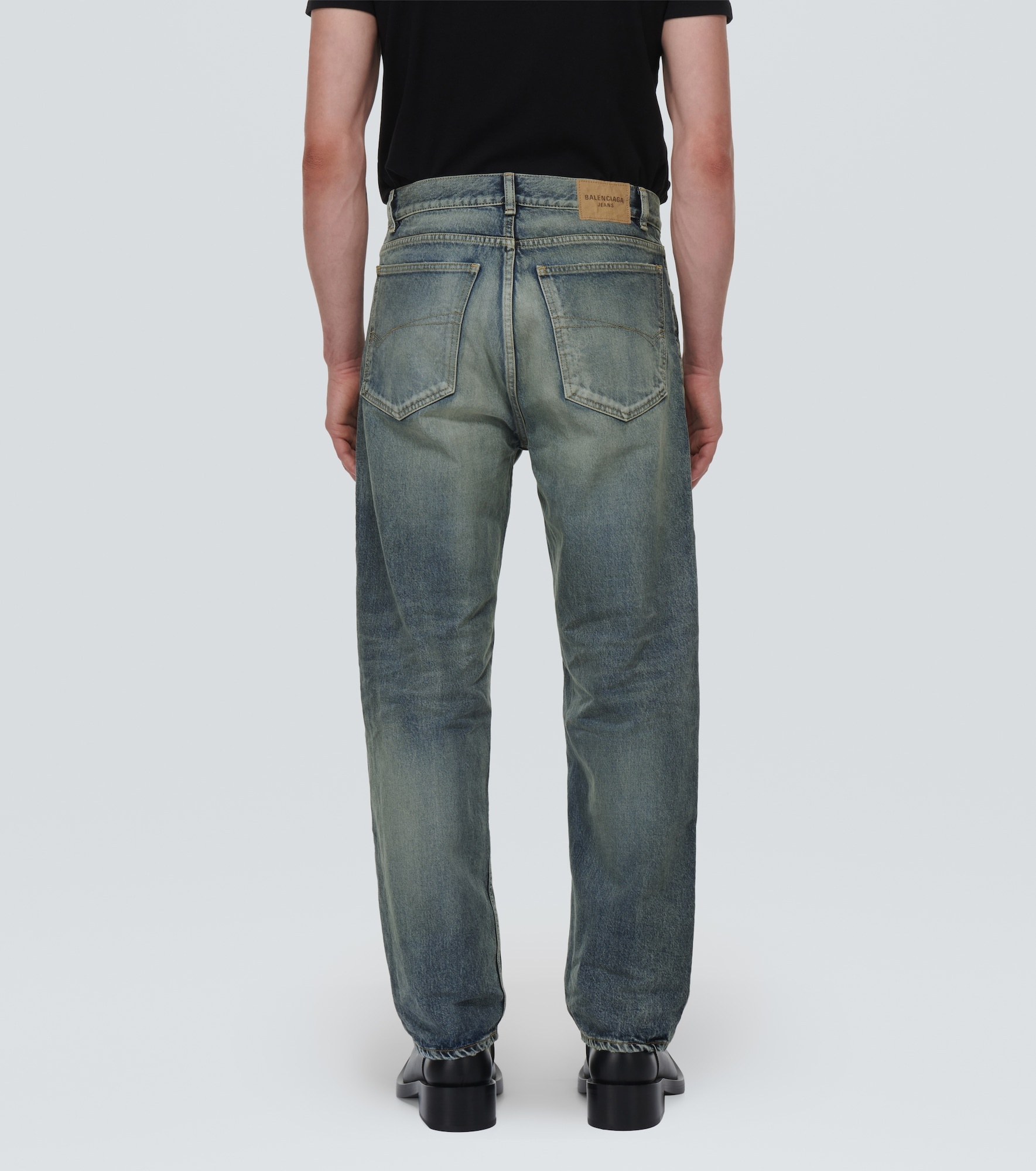 Mid-rise tapered jeans - 4