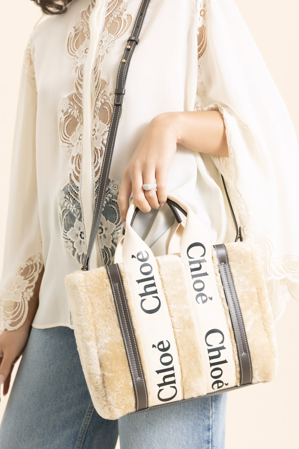 Small Woody Shearling Tote Bag - 4