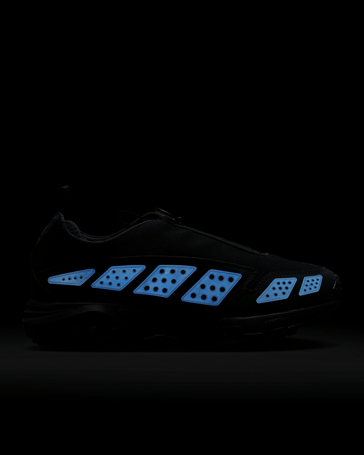 Air Max SNDR GORE-TEX 'Black' (Women's) - 5