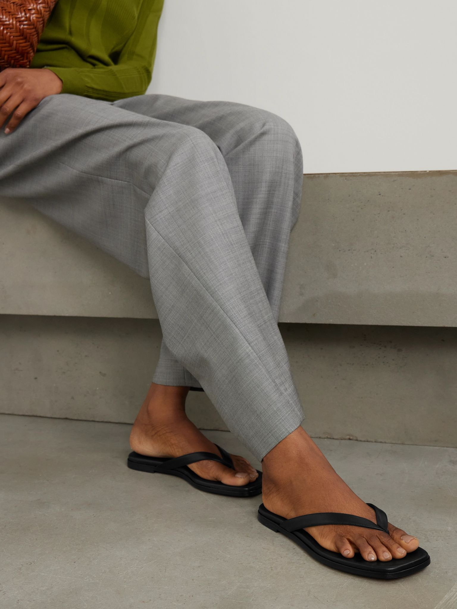 Meta leather flip flops Black - 2