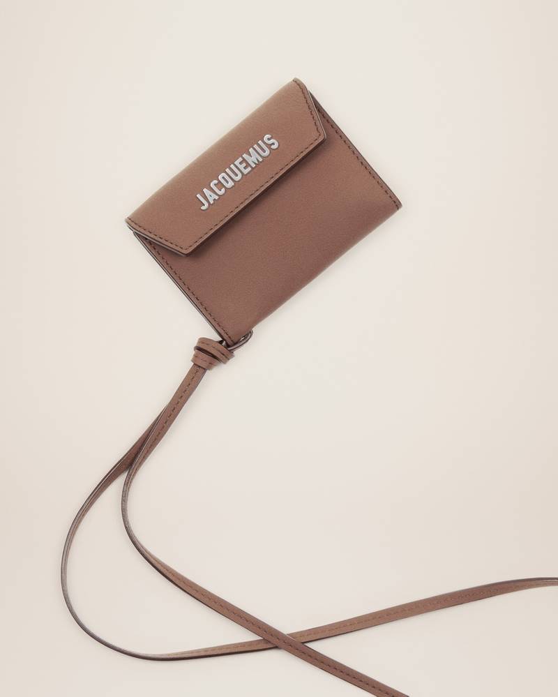 Le porte Jacquemus 1