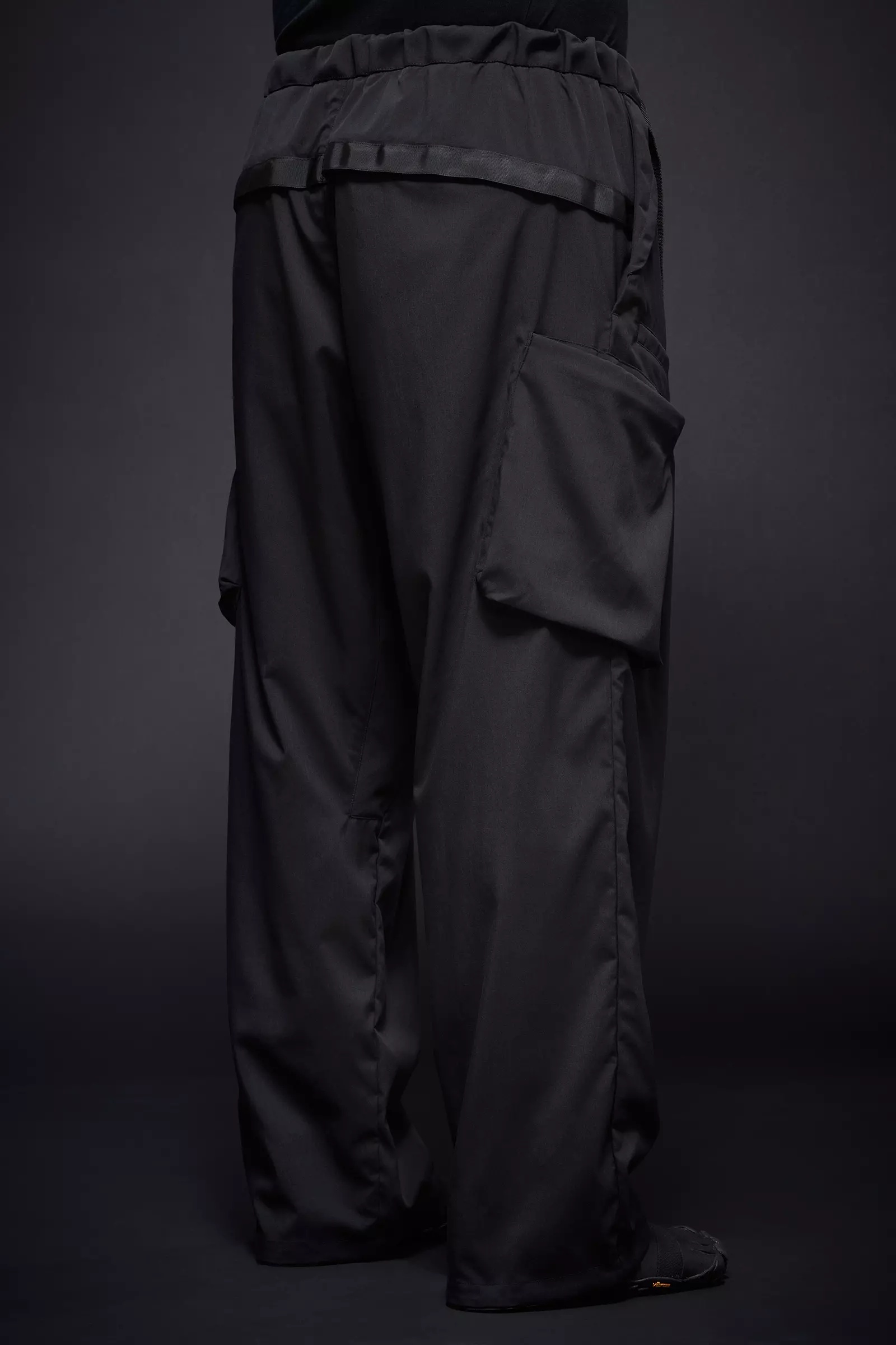 P55-M Nylon Stretch Cargo Trouser Black - 8