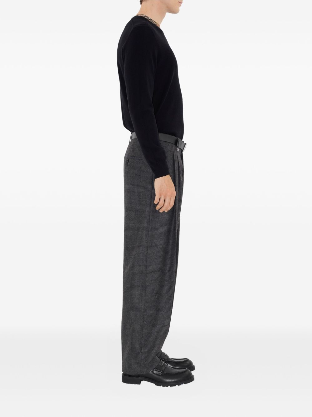 Burberry Men Row Neck Sweather With Logo - 4