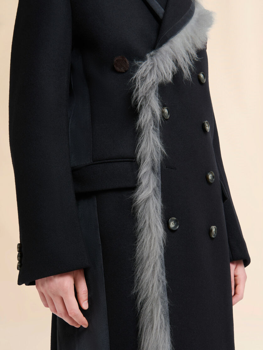 BLACK WOOL FELT COAT WITH FUR TRIM - 5