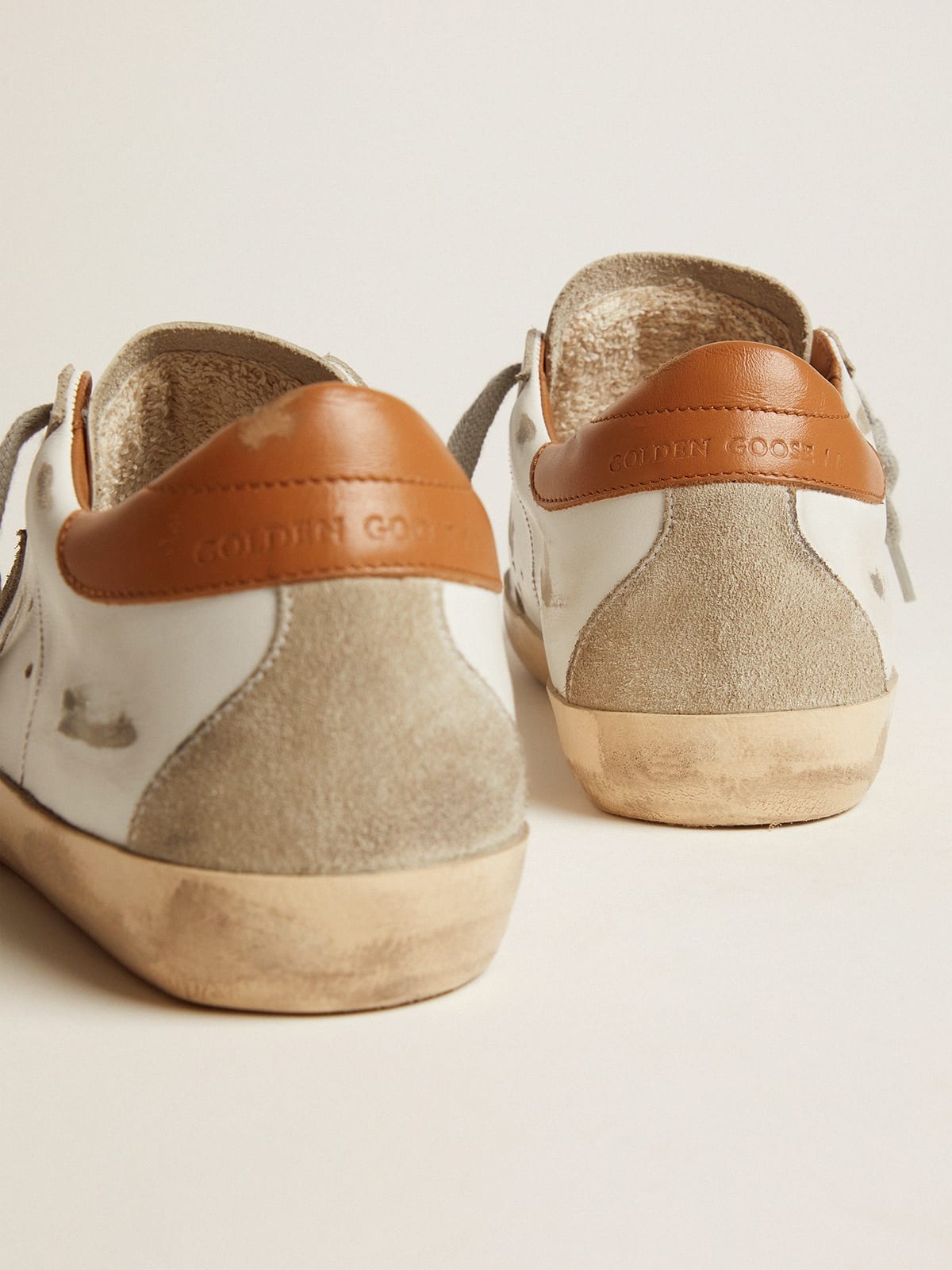 Women’s Super-Star sneakers with suede star and brown heel tab - 4