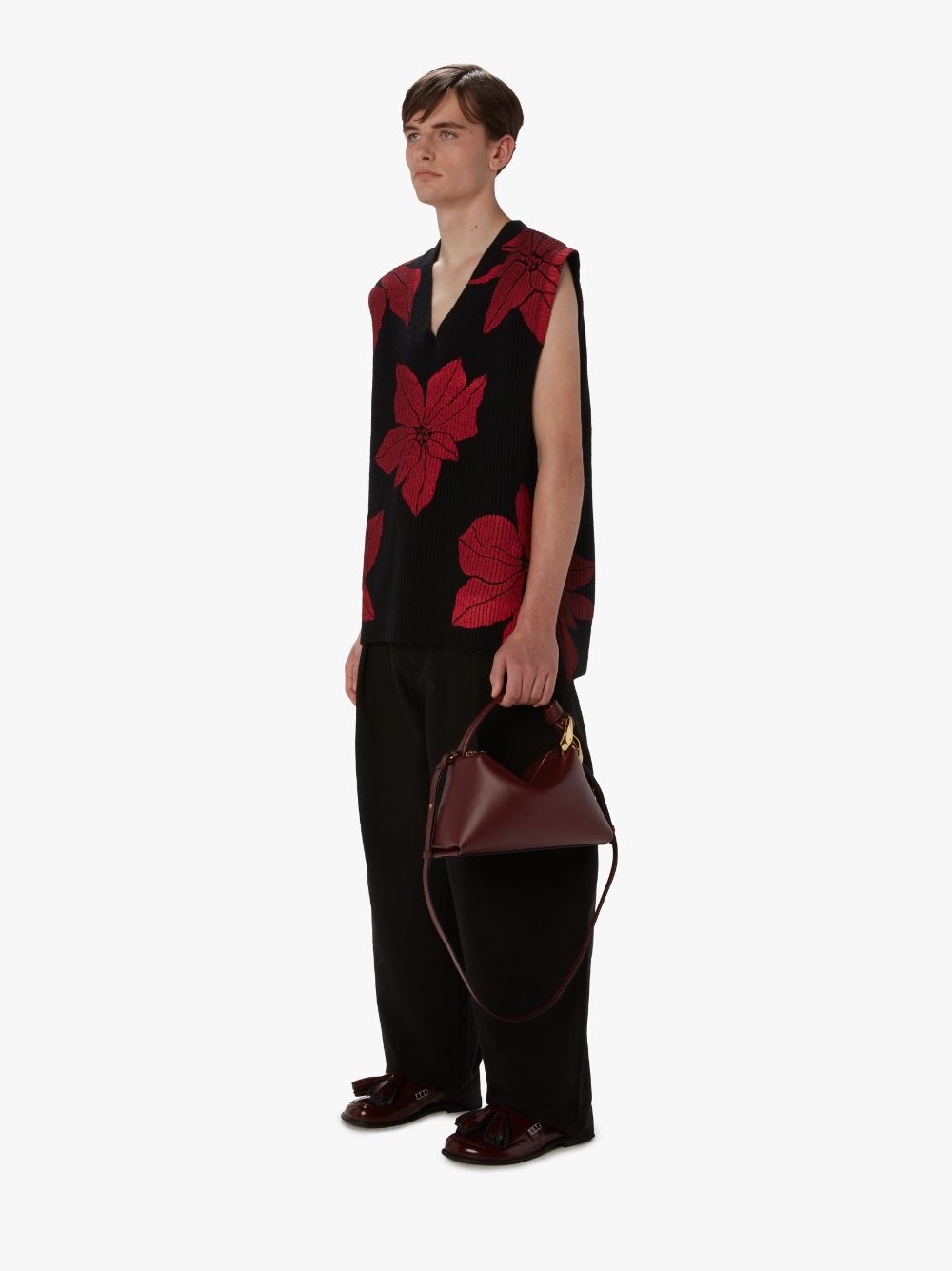 PRINTED V-NECK VEST - 4