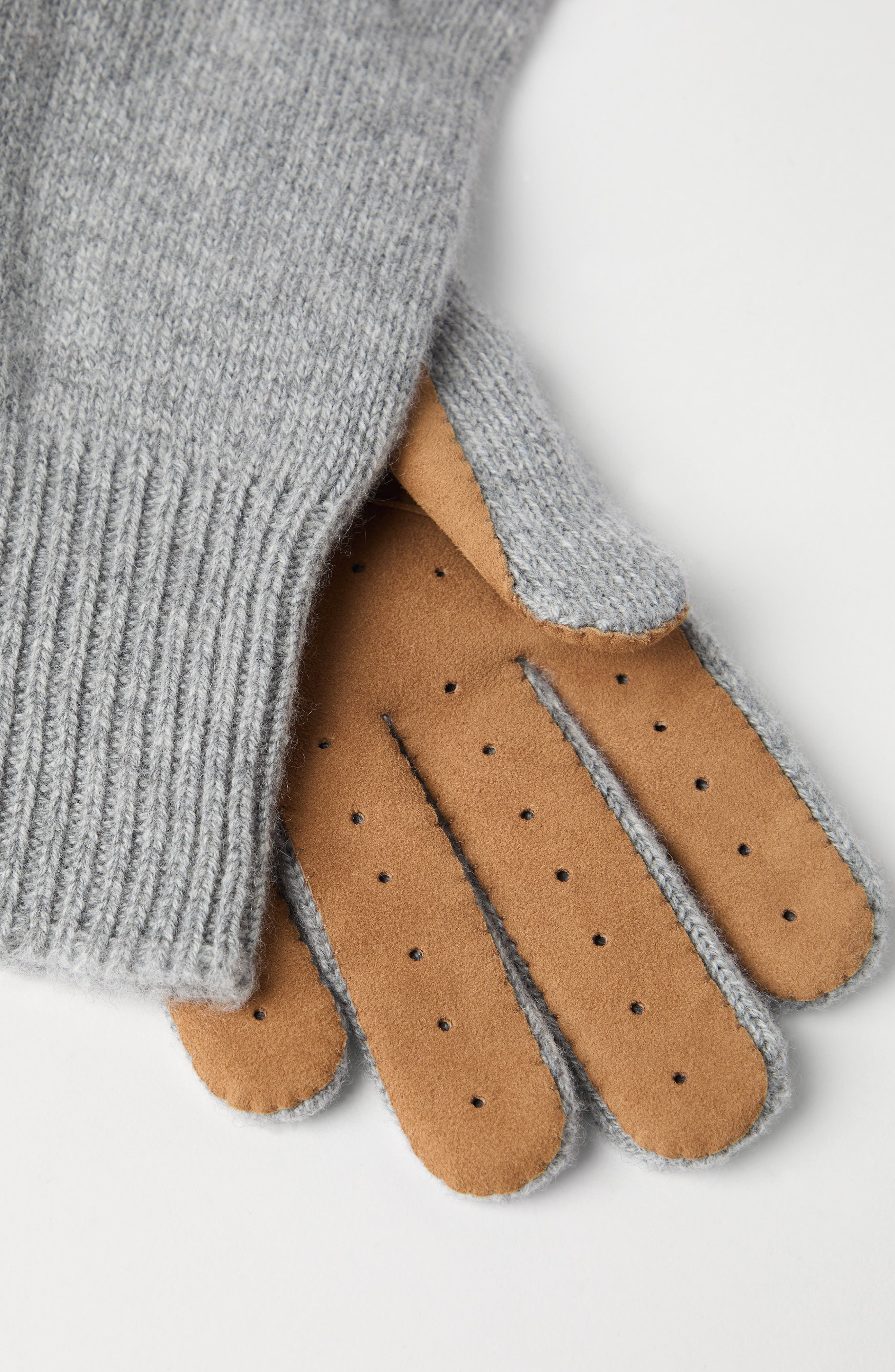 Brunello Cucinelli Cashmere gloves in Light Grey at Nordstrom - 3