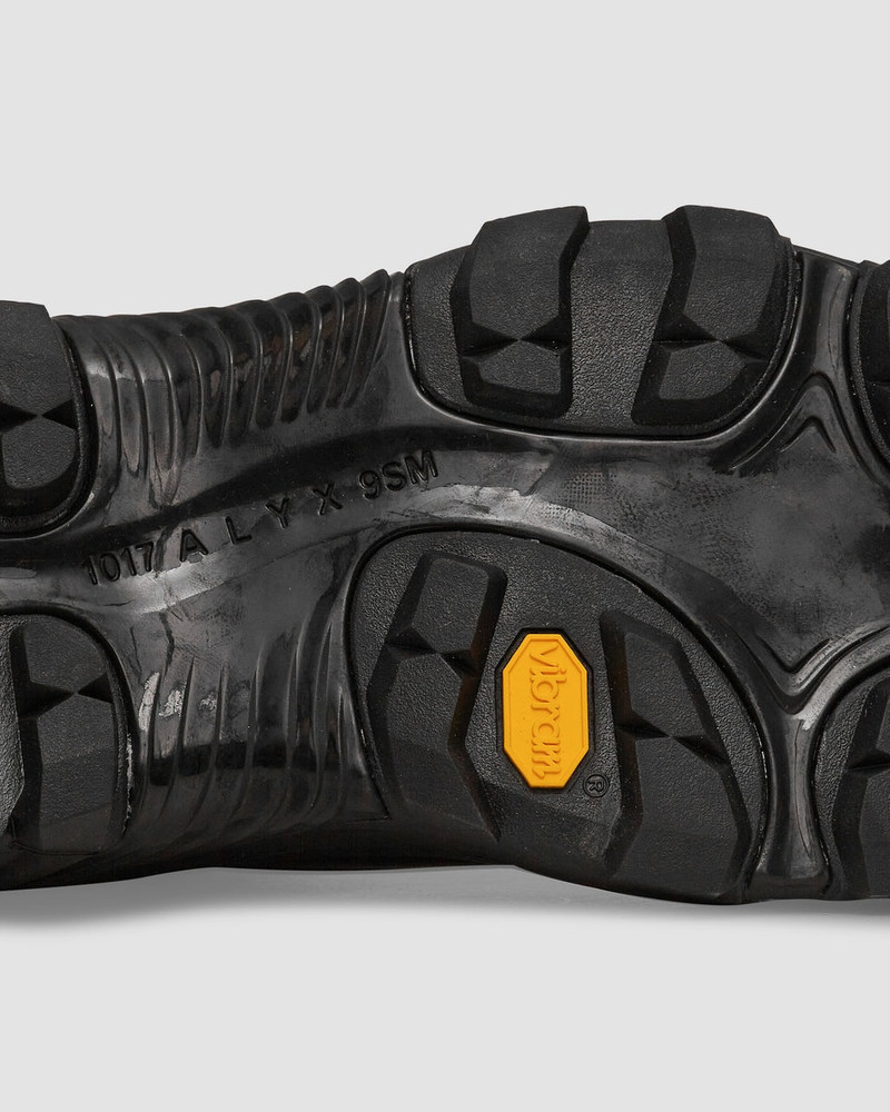 STRETCH LEATHER HIGH BOOT WITH VIBRAM SOLE 7