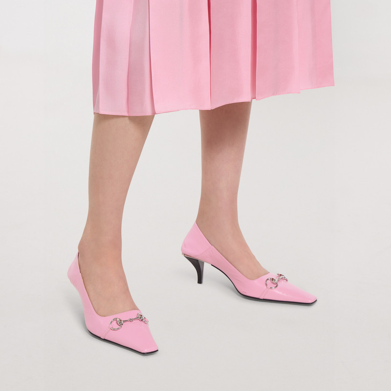 GUCCI Women's Vittoria pump outlook