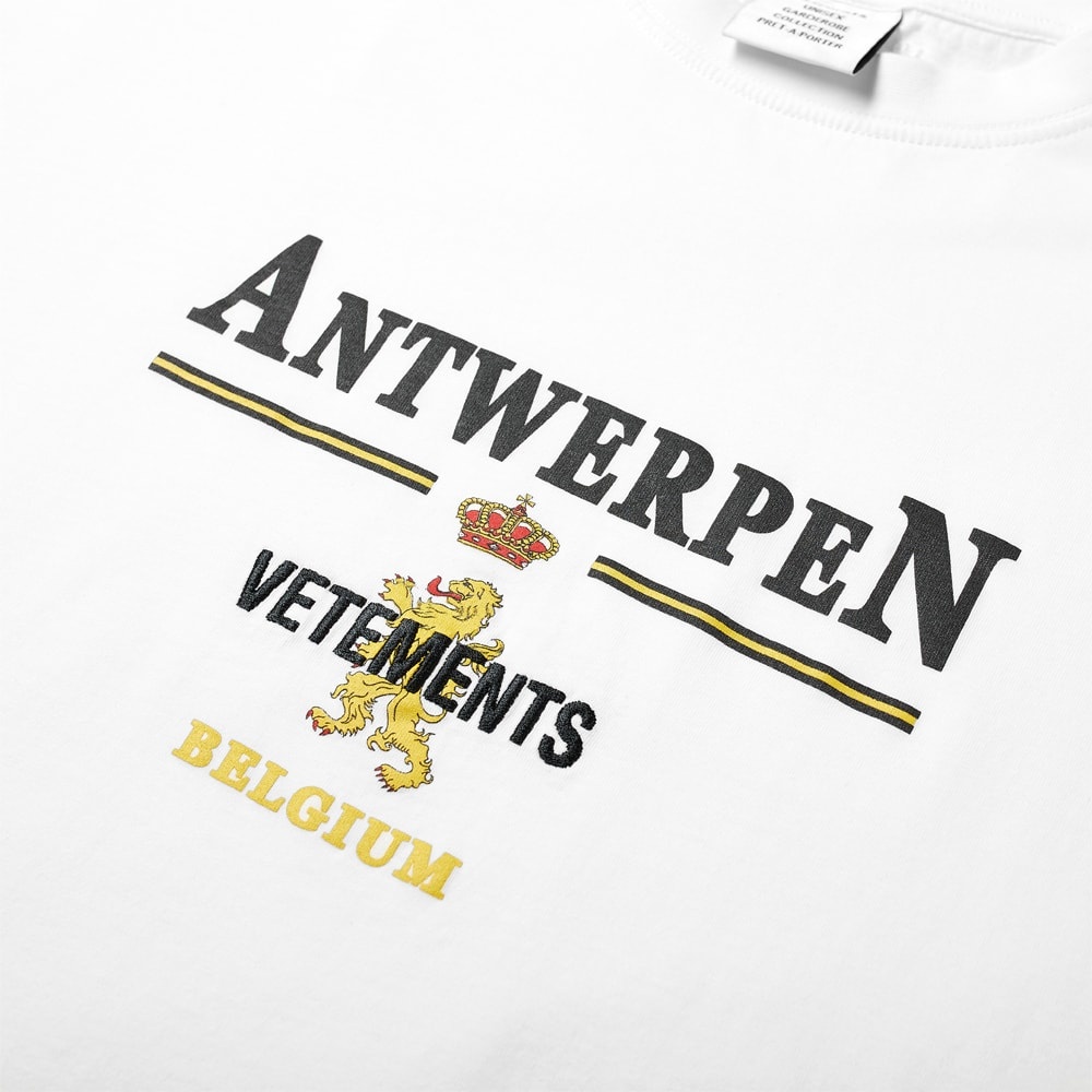 VETEMENTS Oversize Antwerp Logo Tee - 2