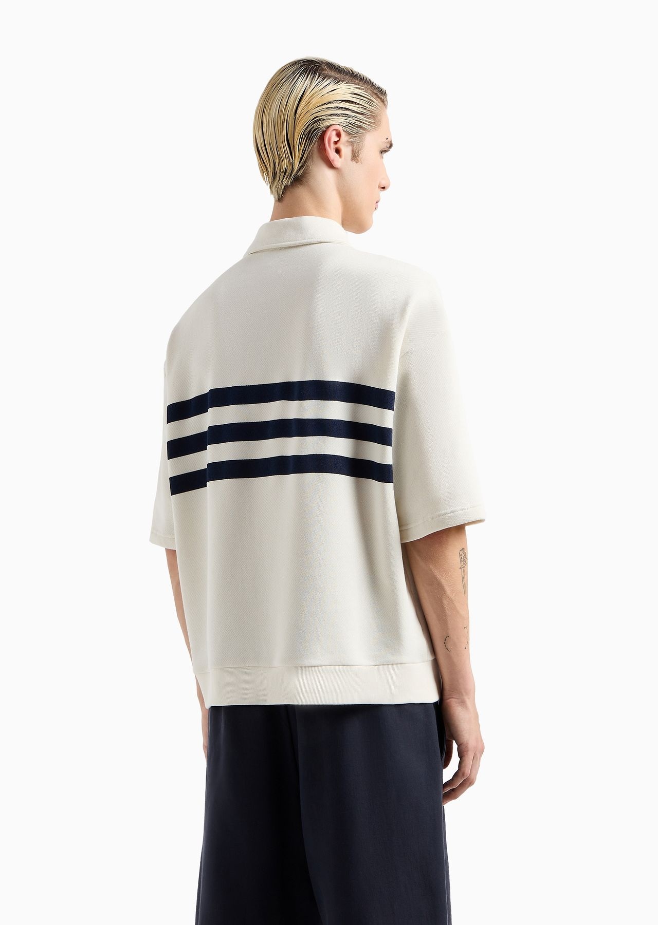 Short-sleeved sweatshirt with a polo-shirt collar in cosy twill with an oversized whale patch and lo - 3