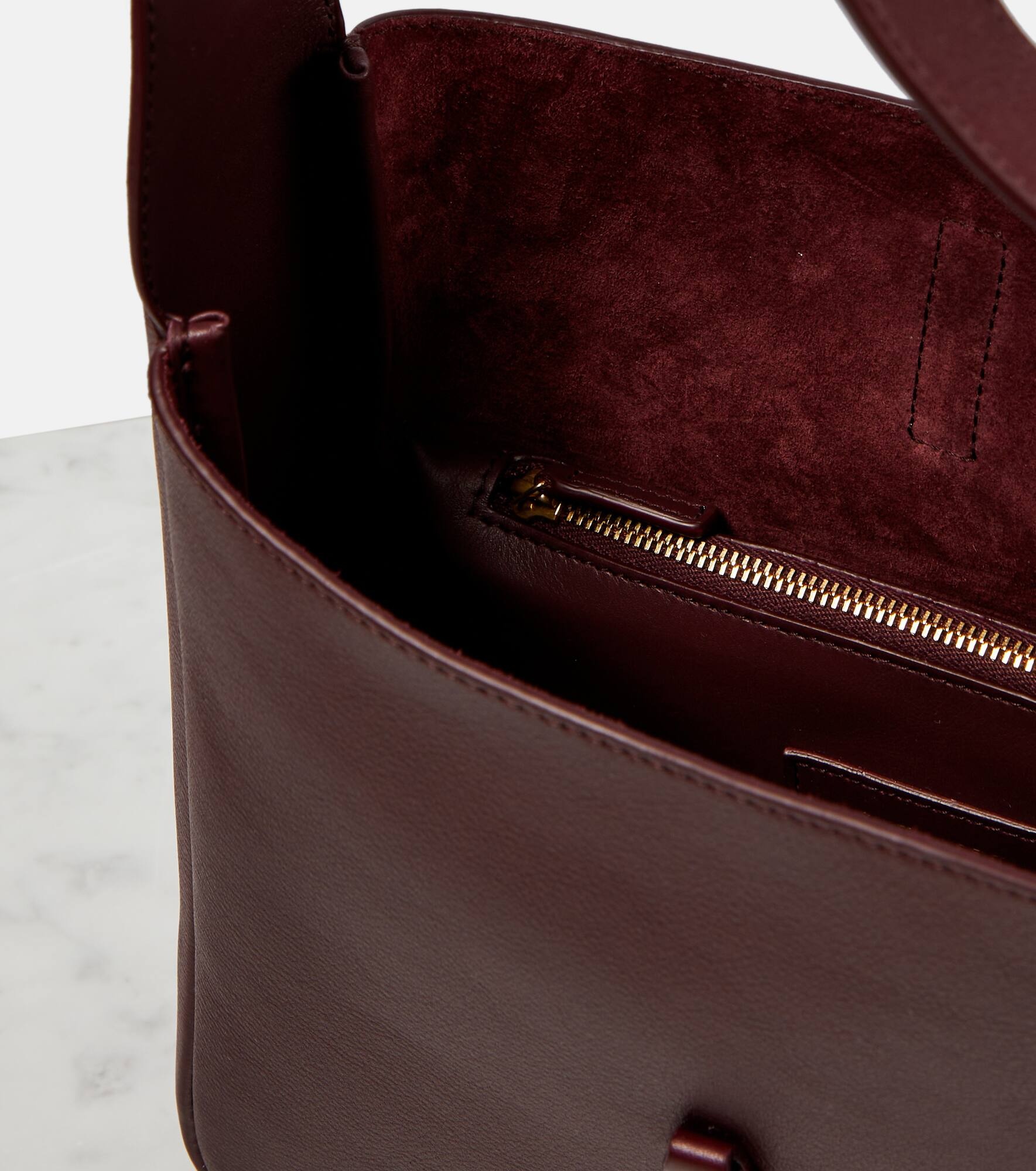 Le 5 à 7 Small leather shoulder bag - 3