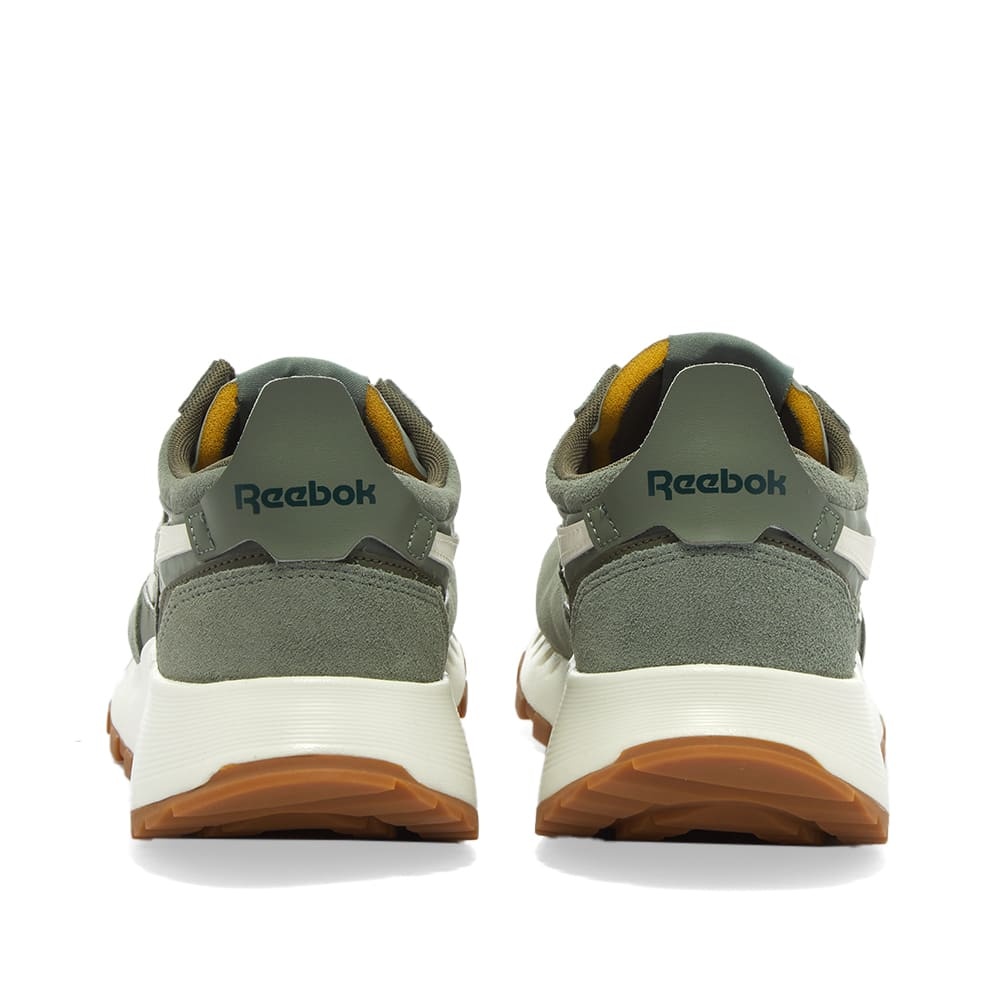 Reebok CL Legacy - 3