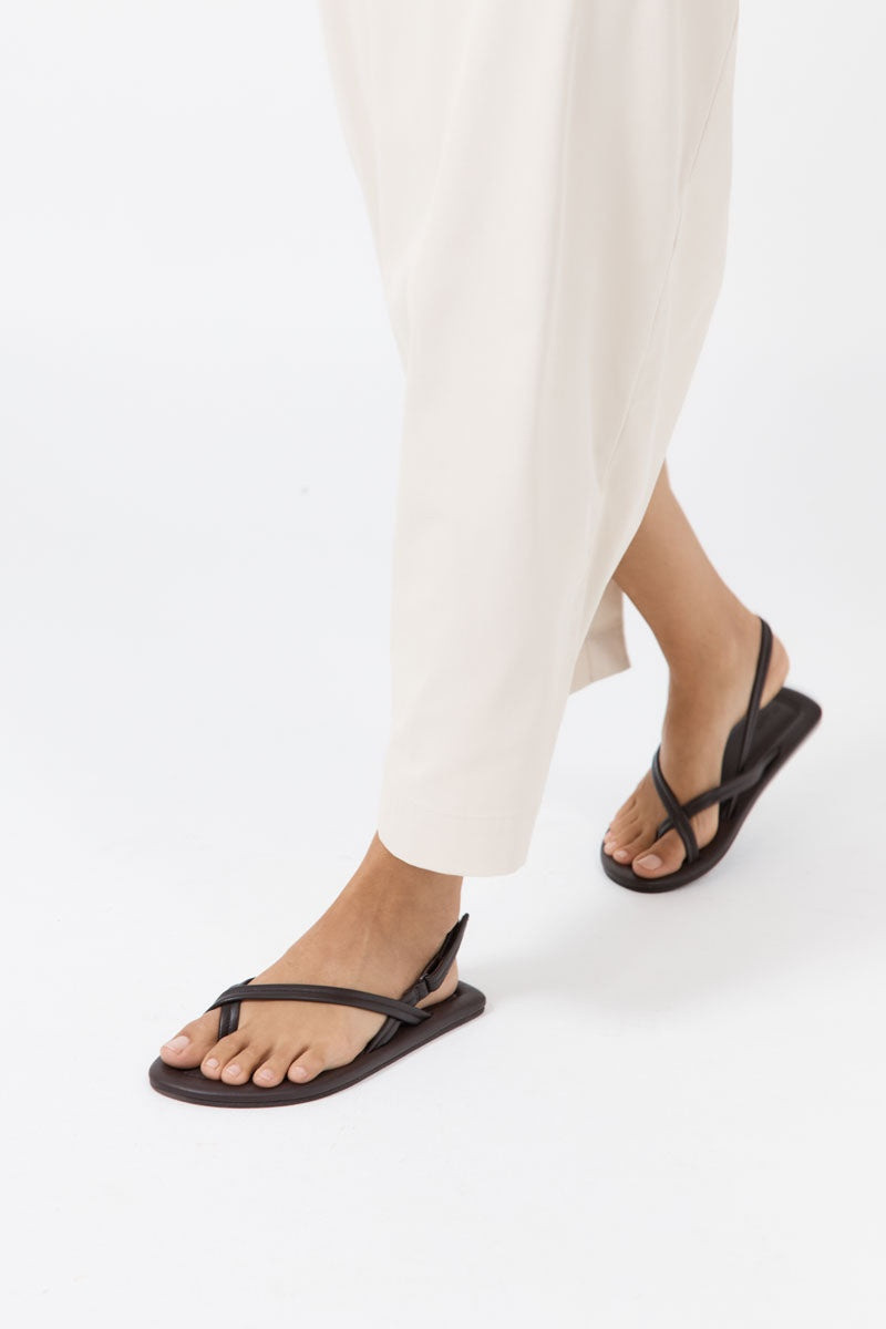 ST. AGNI Cross Detail Sandal - Coffee outlook