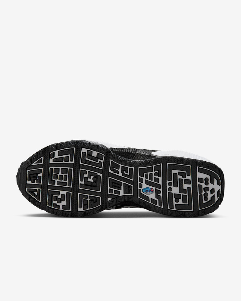 Nike Nike Air Max SNDR Women's Shoes outlook