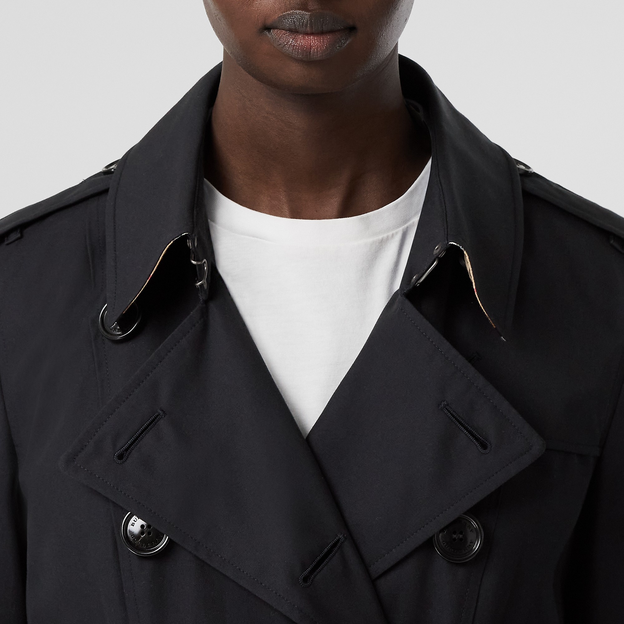 The Mid-length Chelsea Heritage Trench Coat - 3
