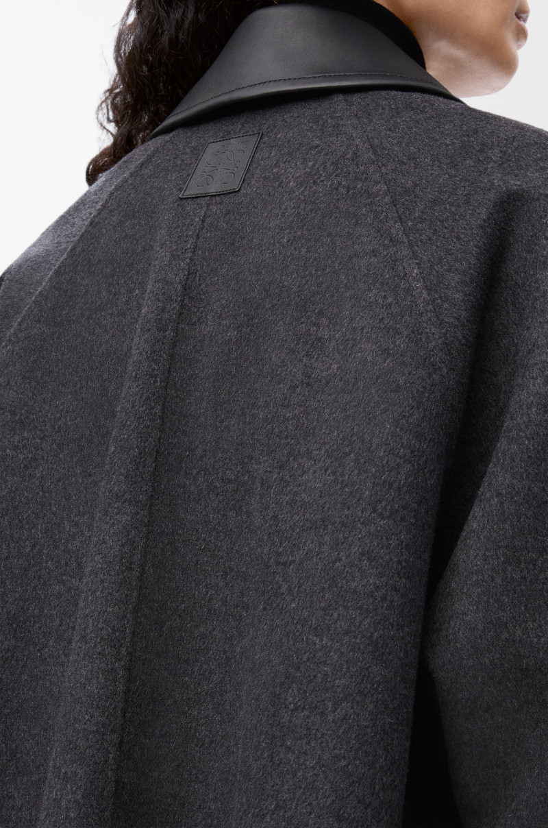 Coat in wool and cashmere 5