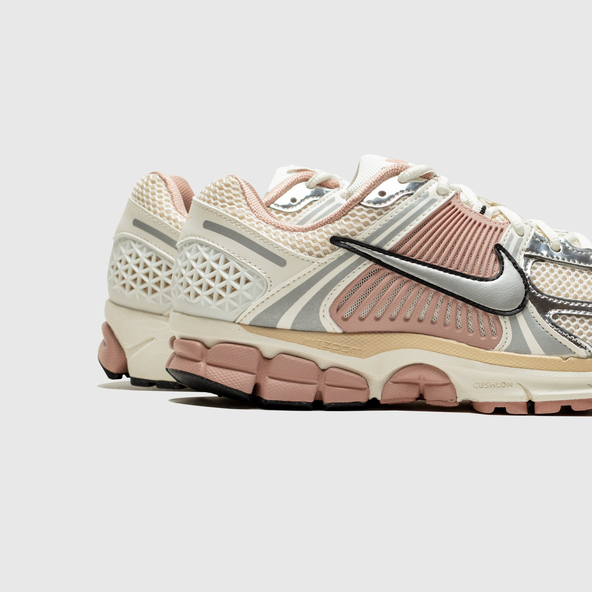 WMNS ZOOM VOMERO 5 "PARTICLE PINK" - 5