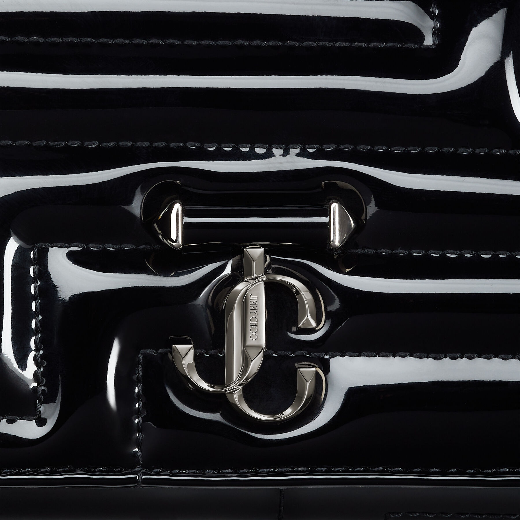 Varenne Wallet/chain
Black Patent Wallet with Chain Strap - 6