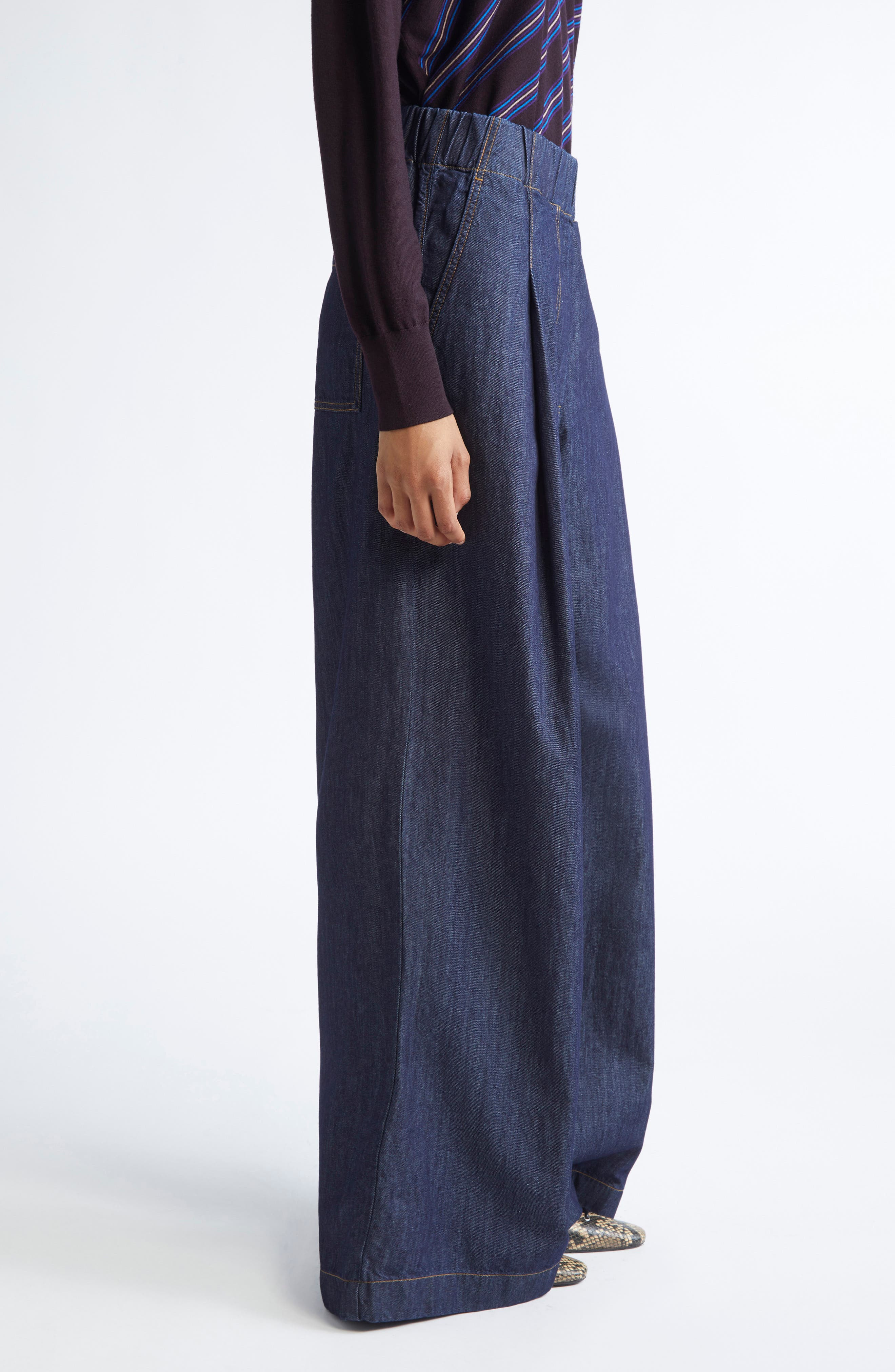 Dries Van Noten Pila Pleated Wide Leg Denim Pants in Indigo at Nordstrom - 4