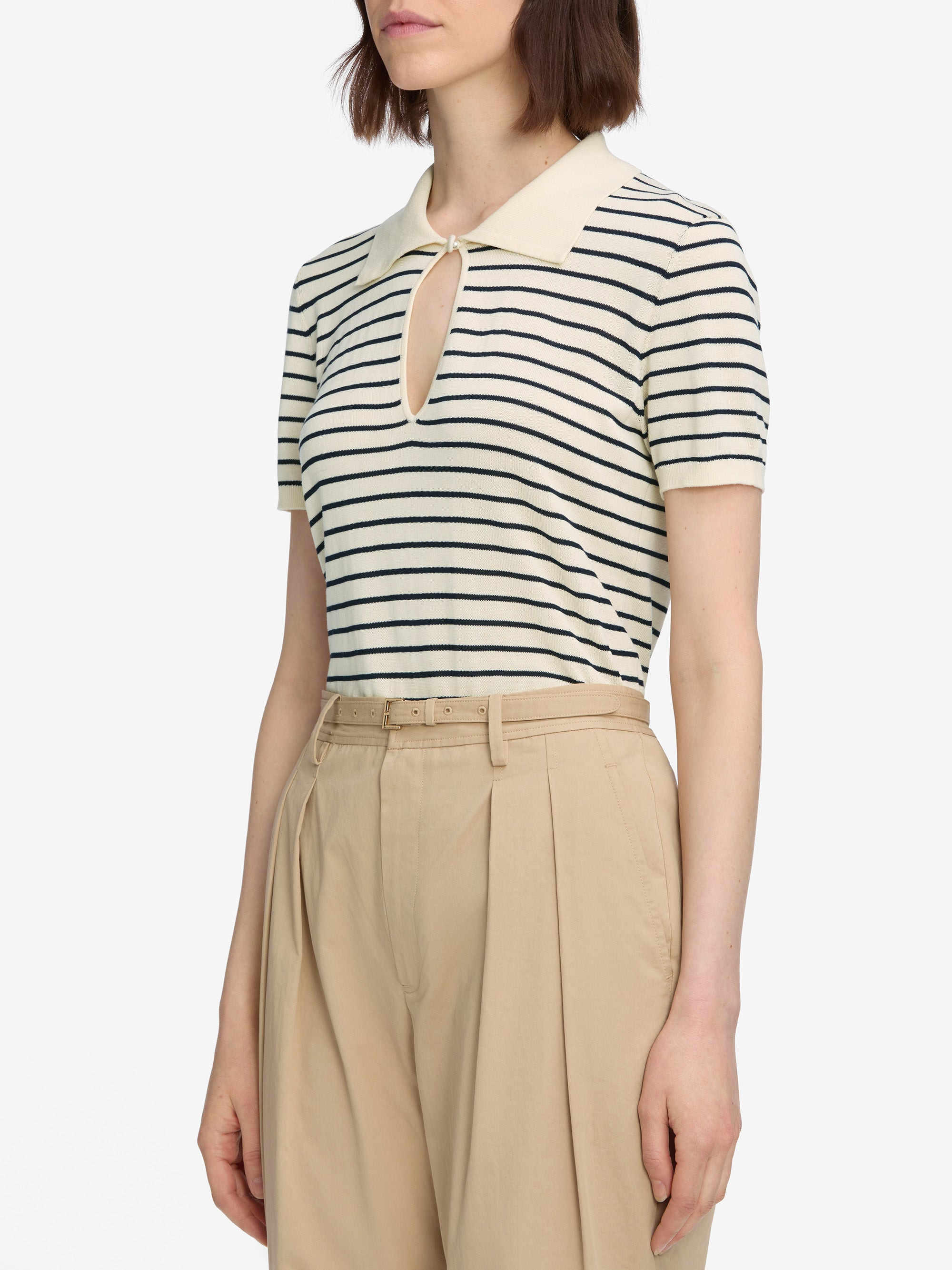 The Keyhole Polo in Cream Multi - 5