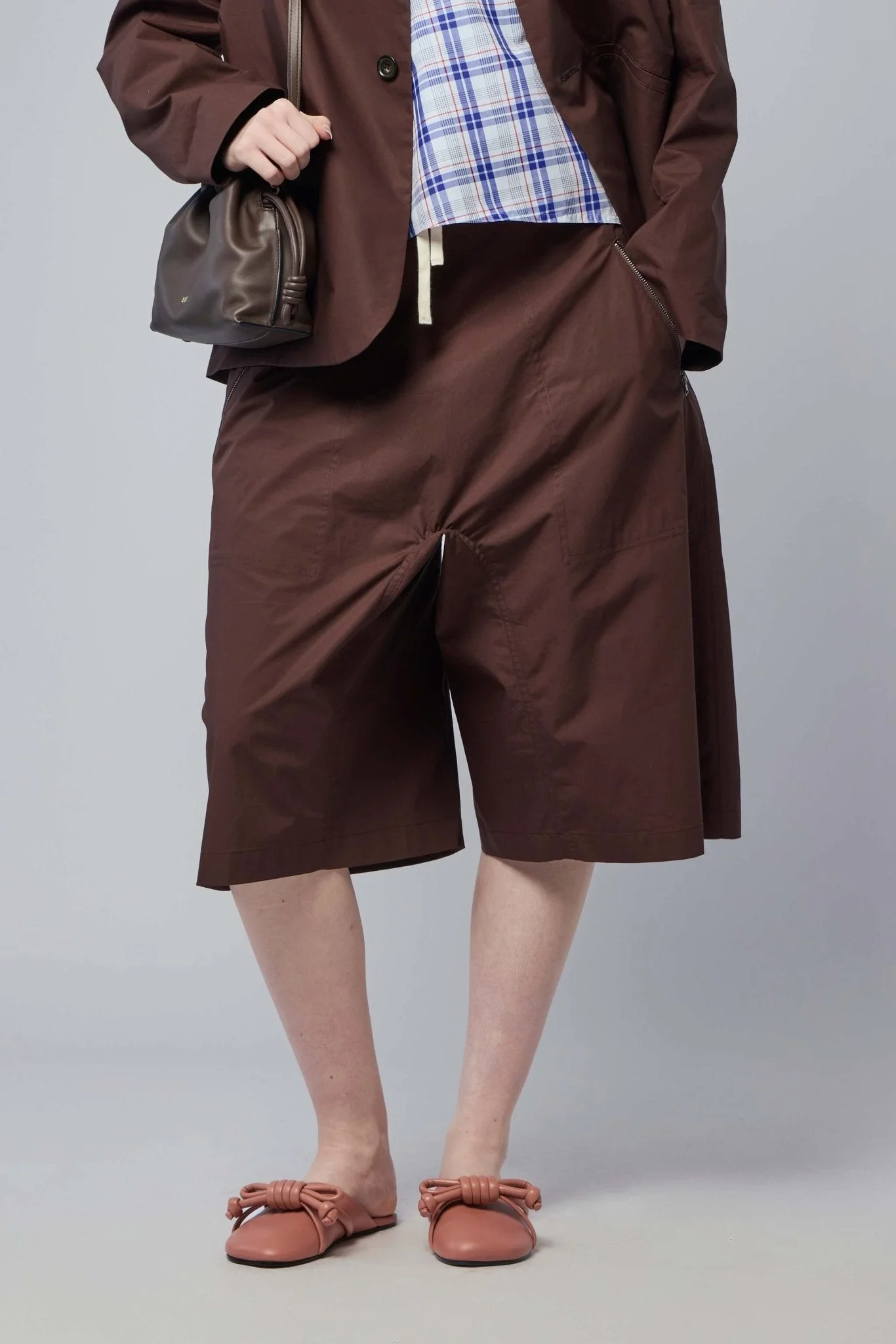 Relaxed W. Zippockets Extra Low Crotch Short - 1