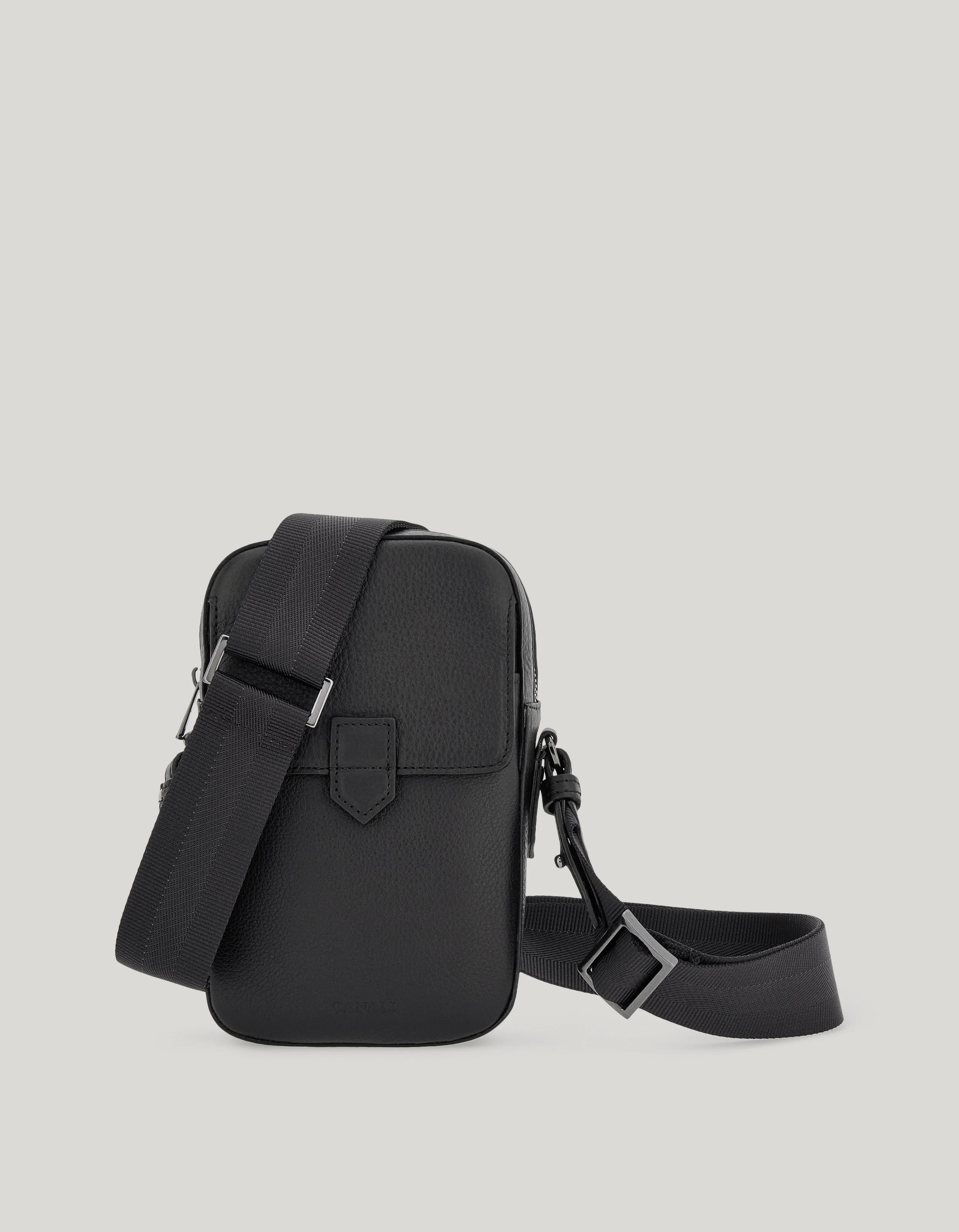 NORTH SOUTH CAMERA BAG IN BLACK HAMMERED CALFSKIN - 1