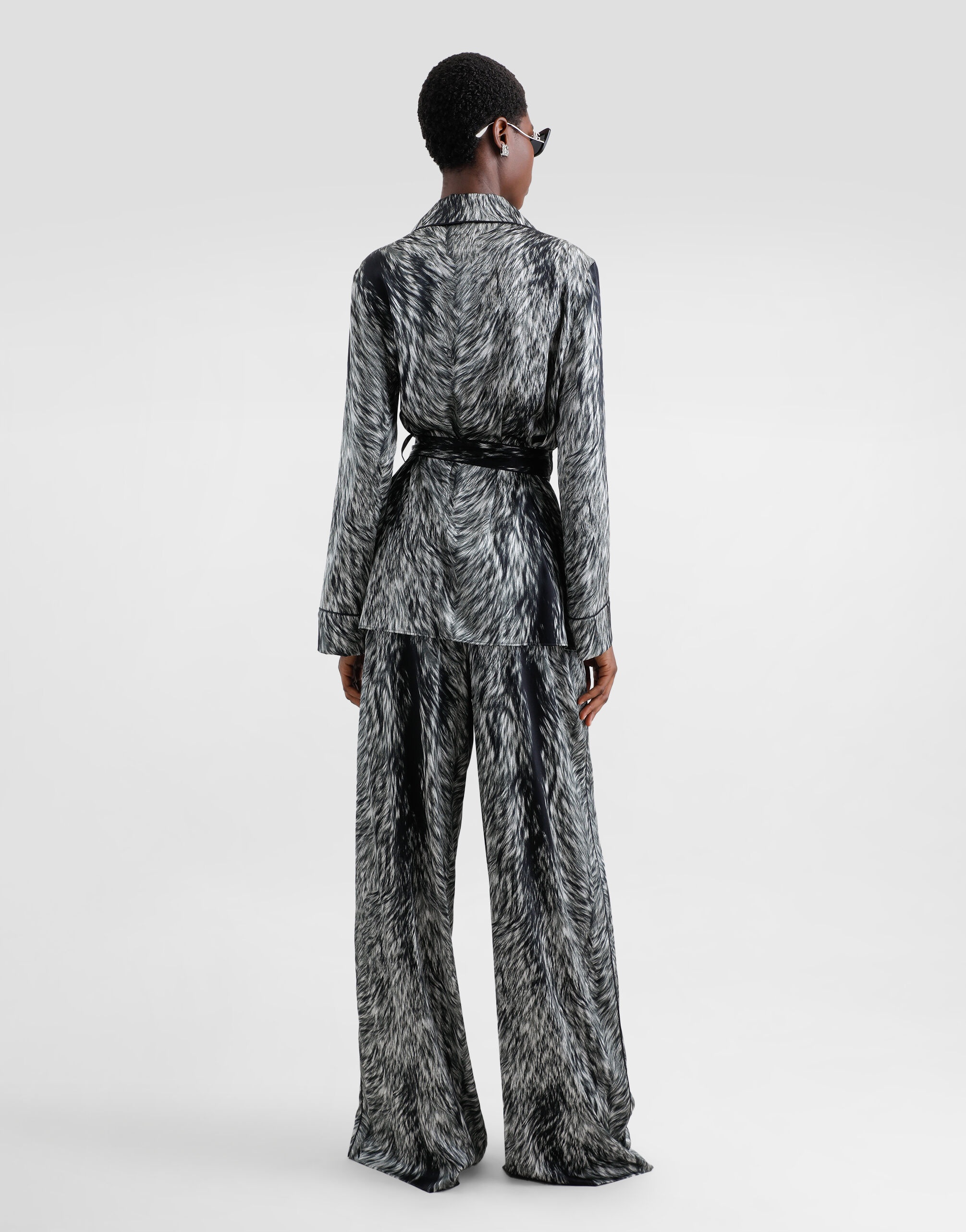 Silk satin pajama pants with fur print - 3