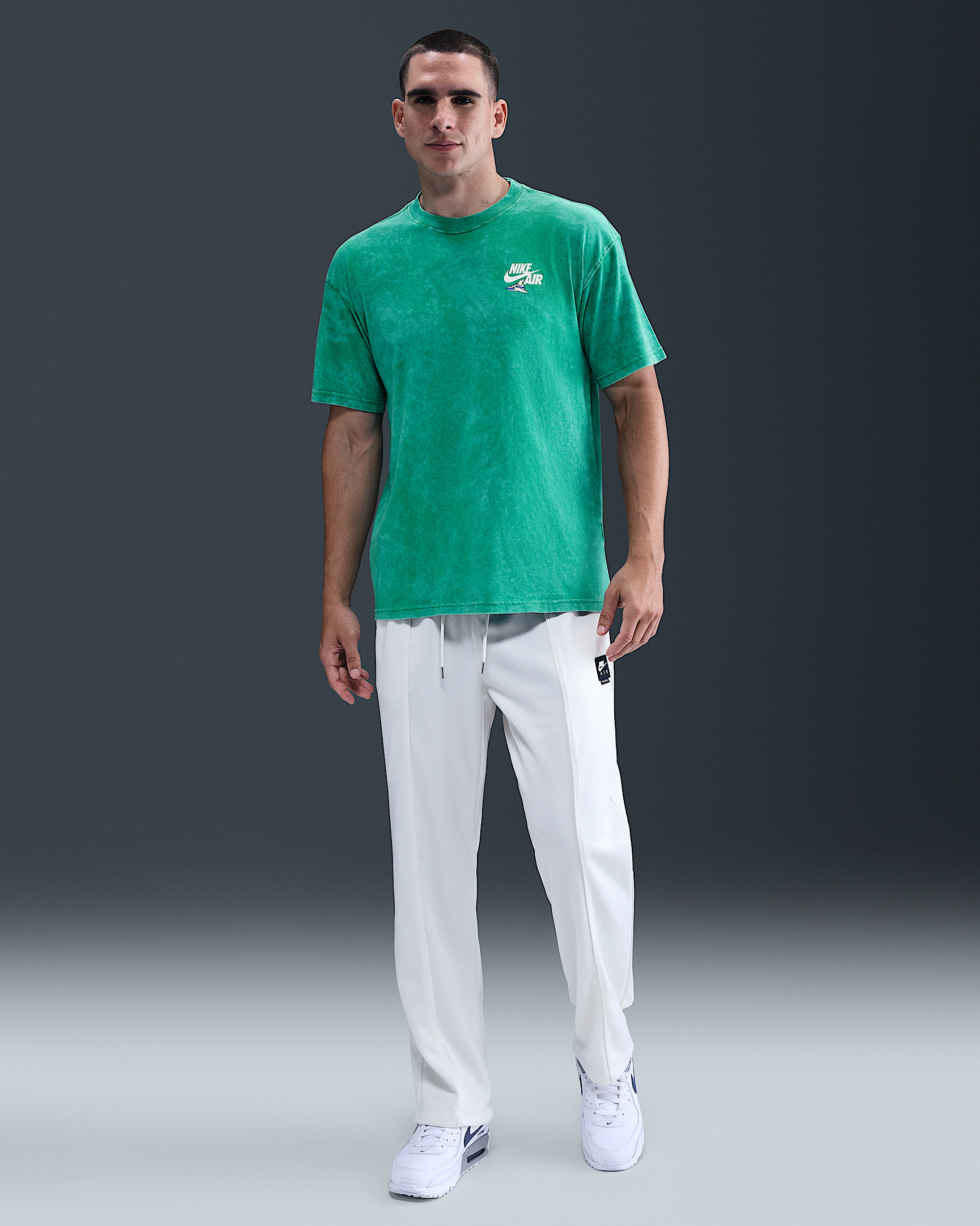 Nike Sportswear T-Shirt - 4