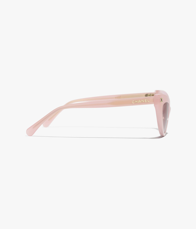 CHANEL Cat Eye Sunglasses outlook