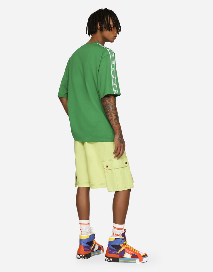 Coated cotton cargo shorts with tag - 3
