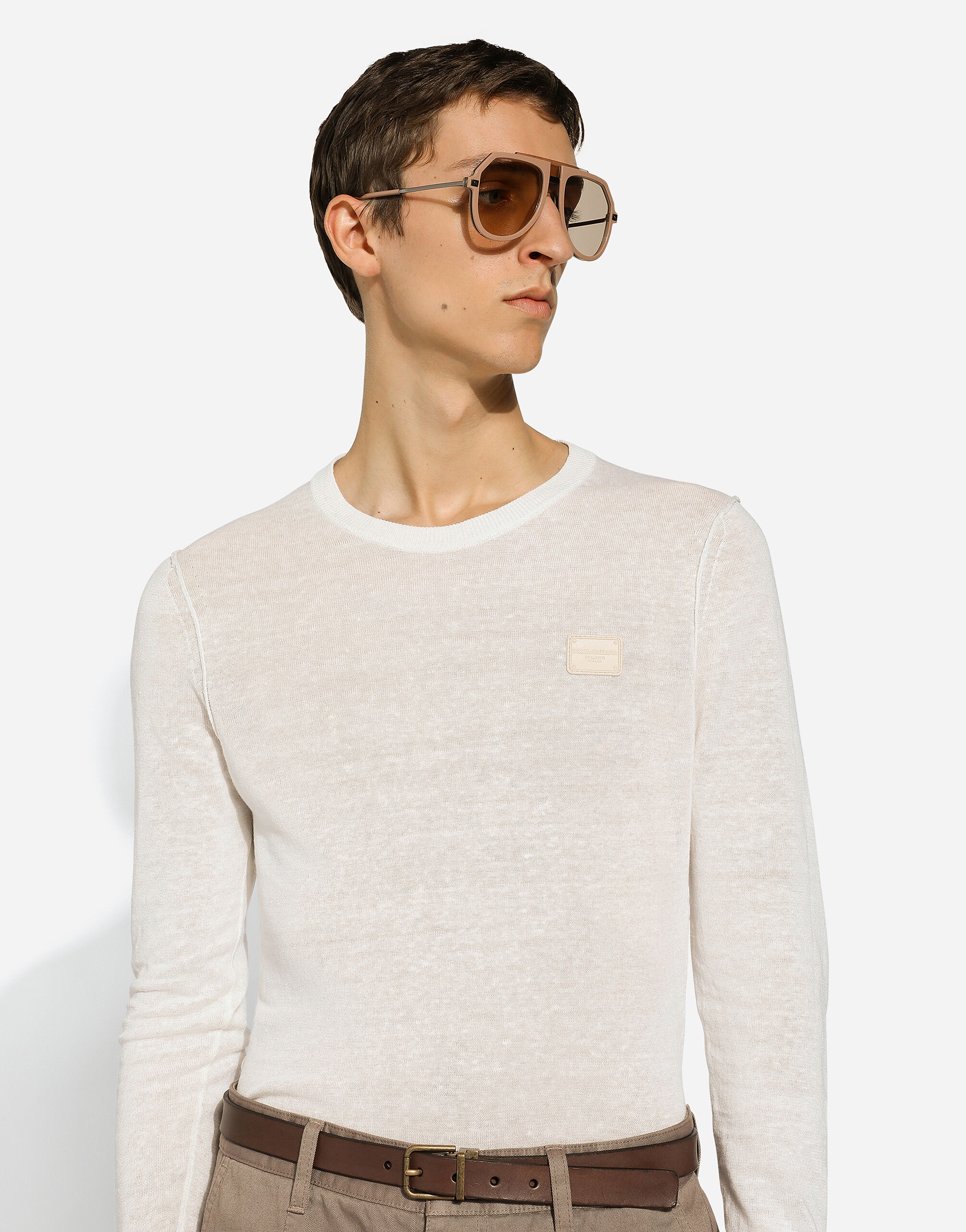 Linen round-neck sweater with branded tag - 4