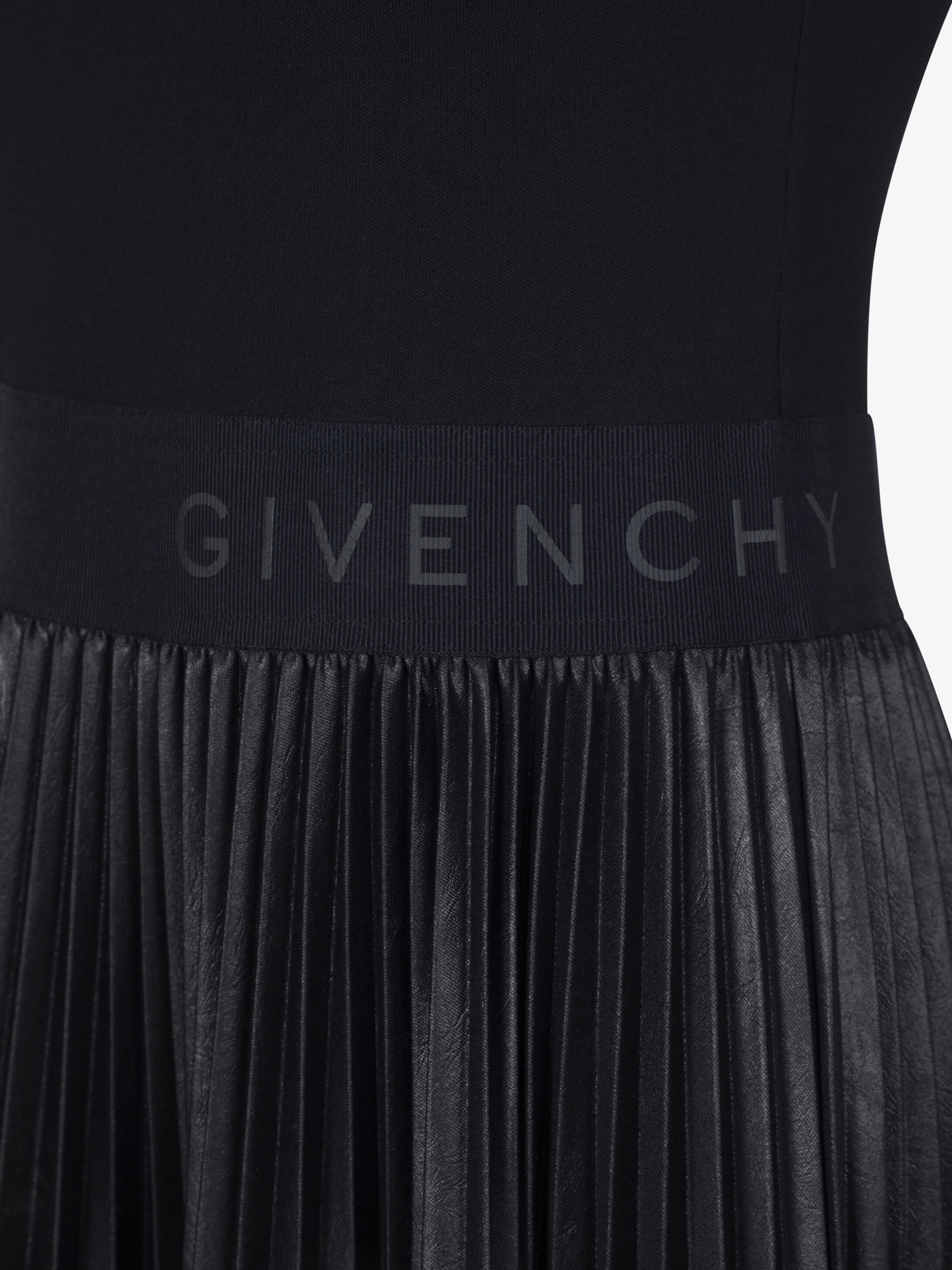 GIVENCHY mid-length pleated dress - 8