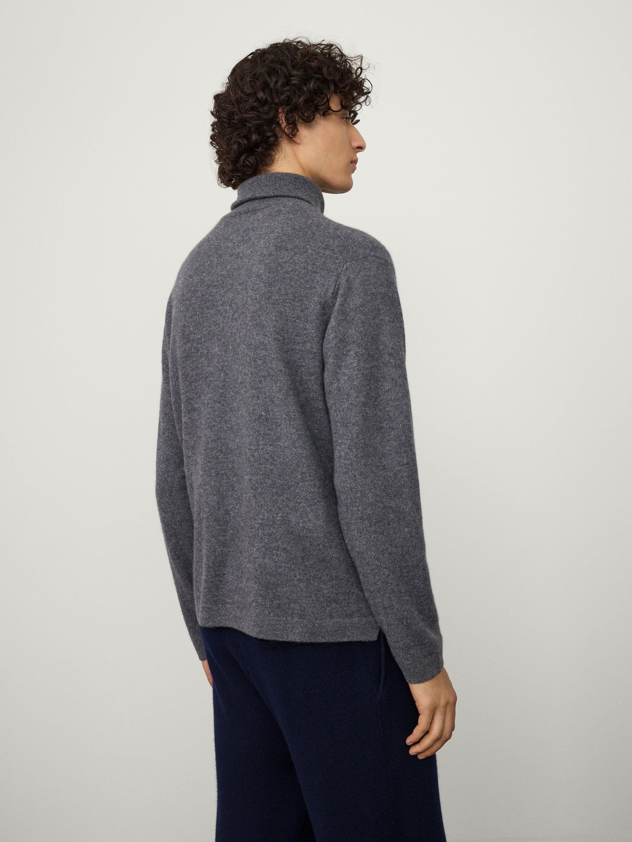 The Jakob Zip Sweater - 5