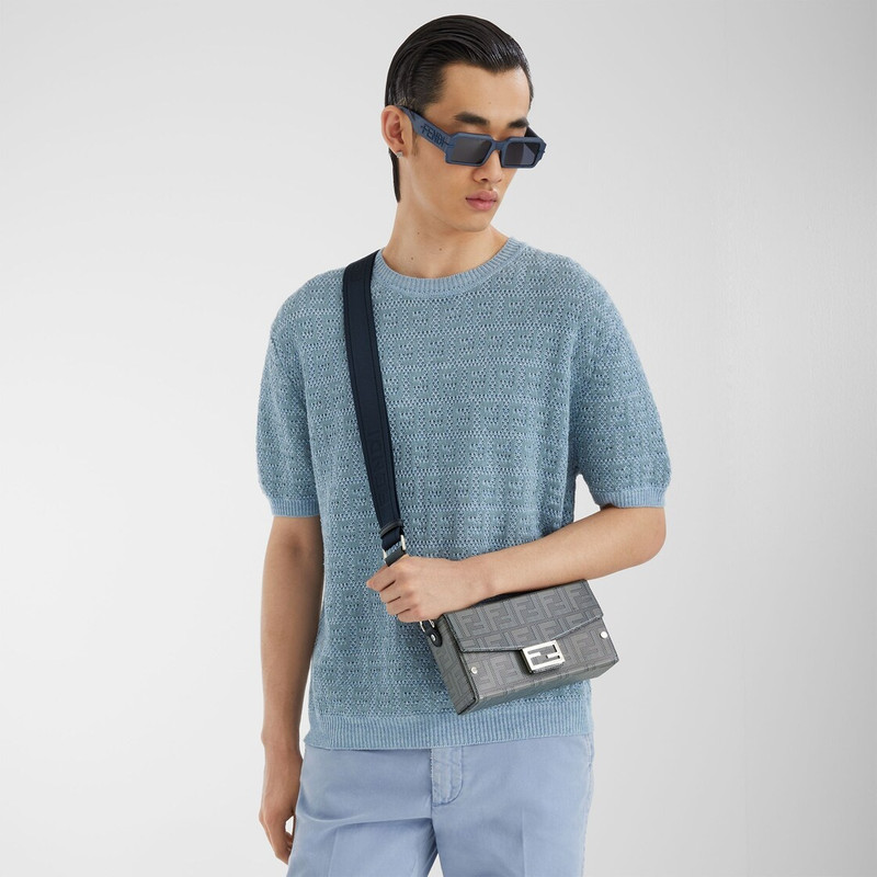 FENDI Soft Trunk Baguette outlook