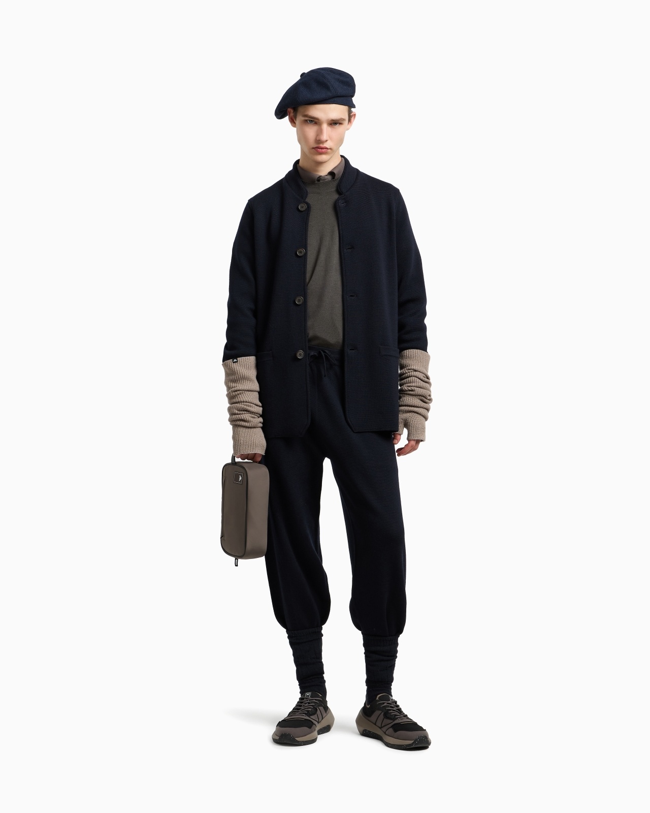 TRAVEL ESSENTIALS PLAIN-KNIT VIRGIN-WOOL JUMPER - 2
