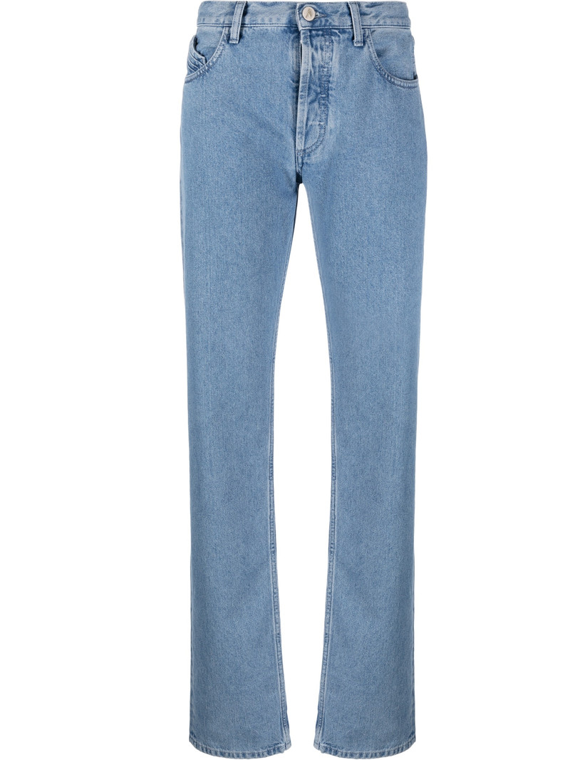 straight-leg boyfriend jeans 1